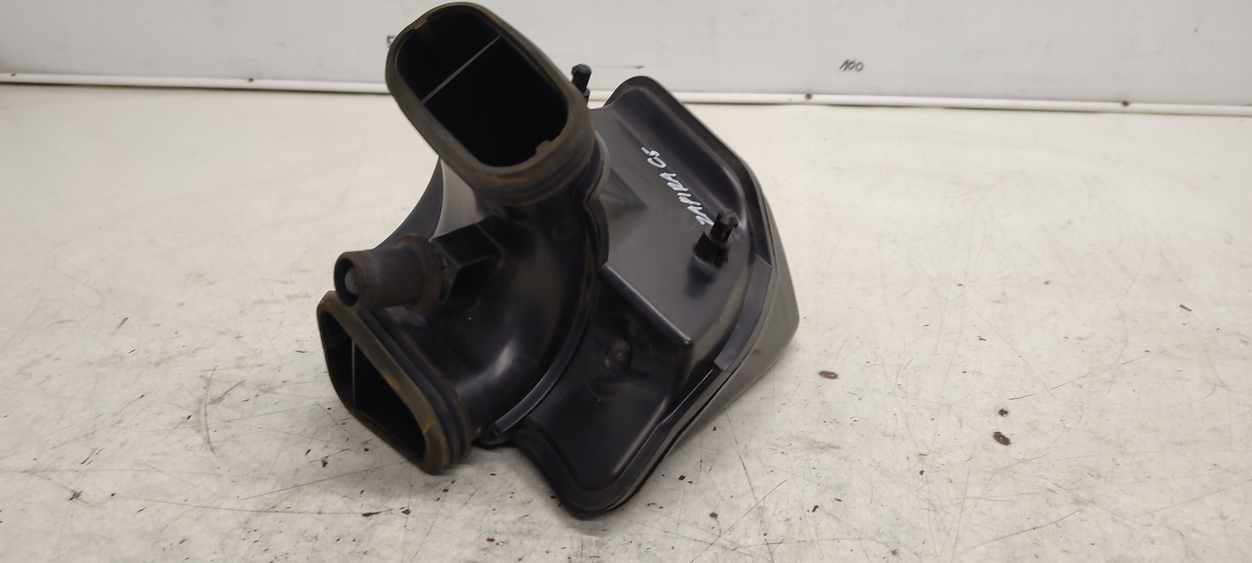 Rezonator 13337770 Opel Zafira C