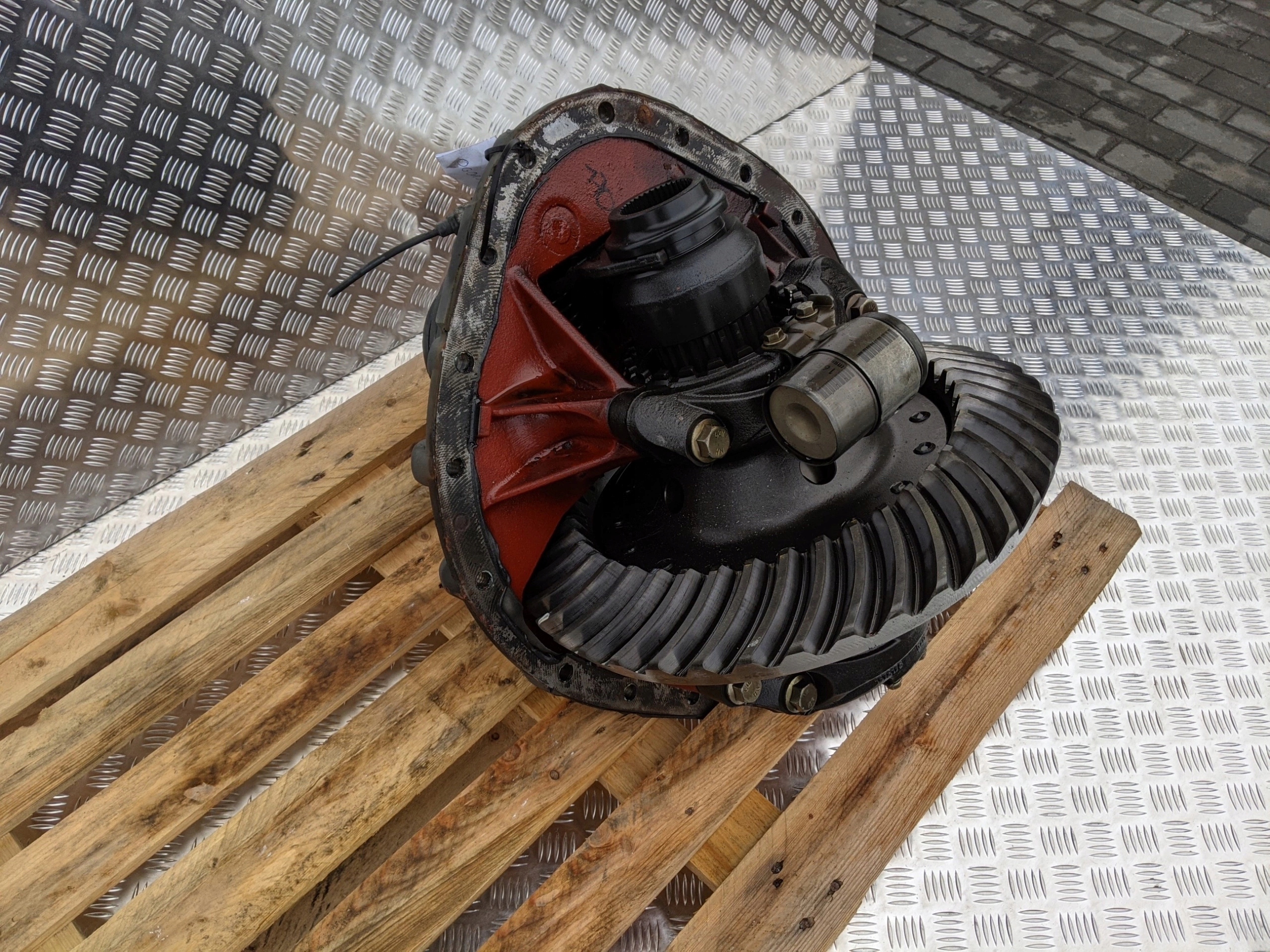 MECHANIZM ROZNICOWY WKLAD MOSTU DAF XF 105 2 69