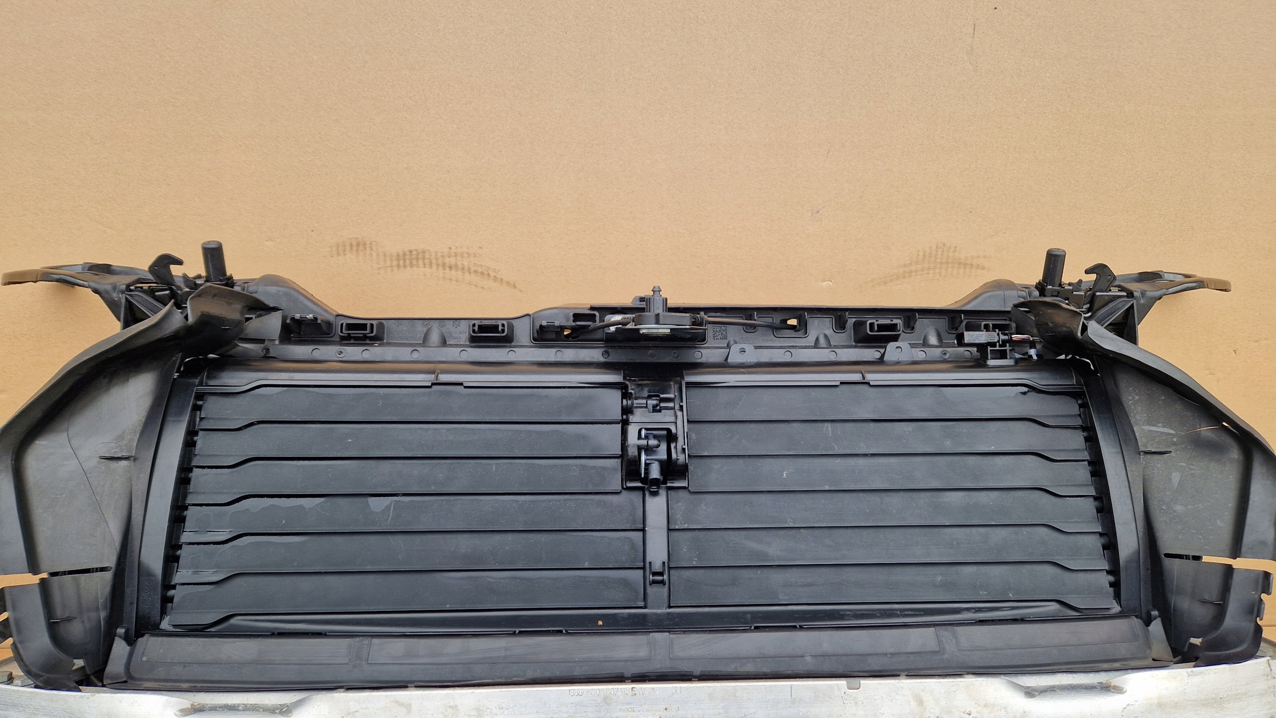 support panel for radiators radiator sider AUDI Q5 LIFT 80A 2.0 TDI complete IDEAL