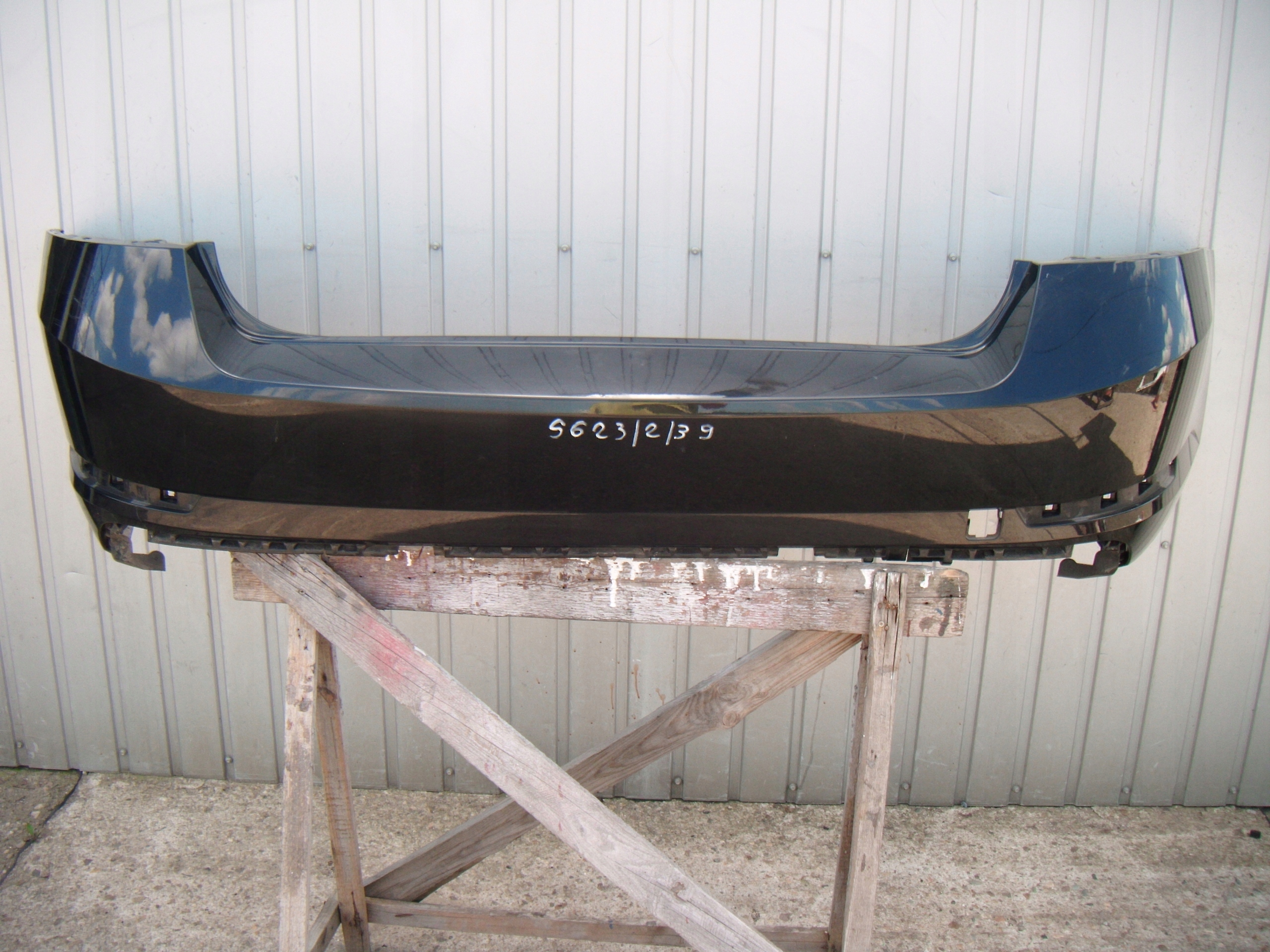 SKODA SUPERB III 3 LIFTBACK ZDERZAK TYŁ 3V5807421