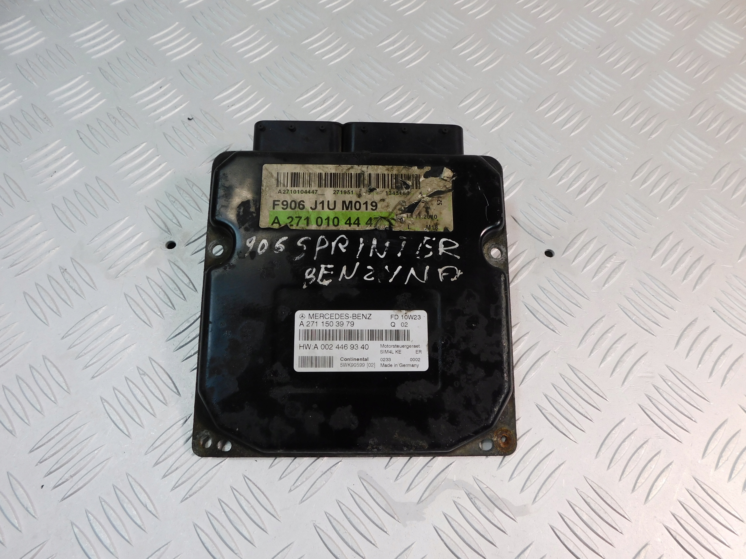 Sprinter 1.8 petrol computer control unit of the engine A2710104447 A2711503979