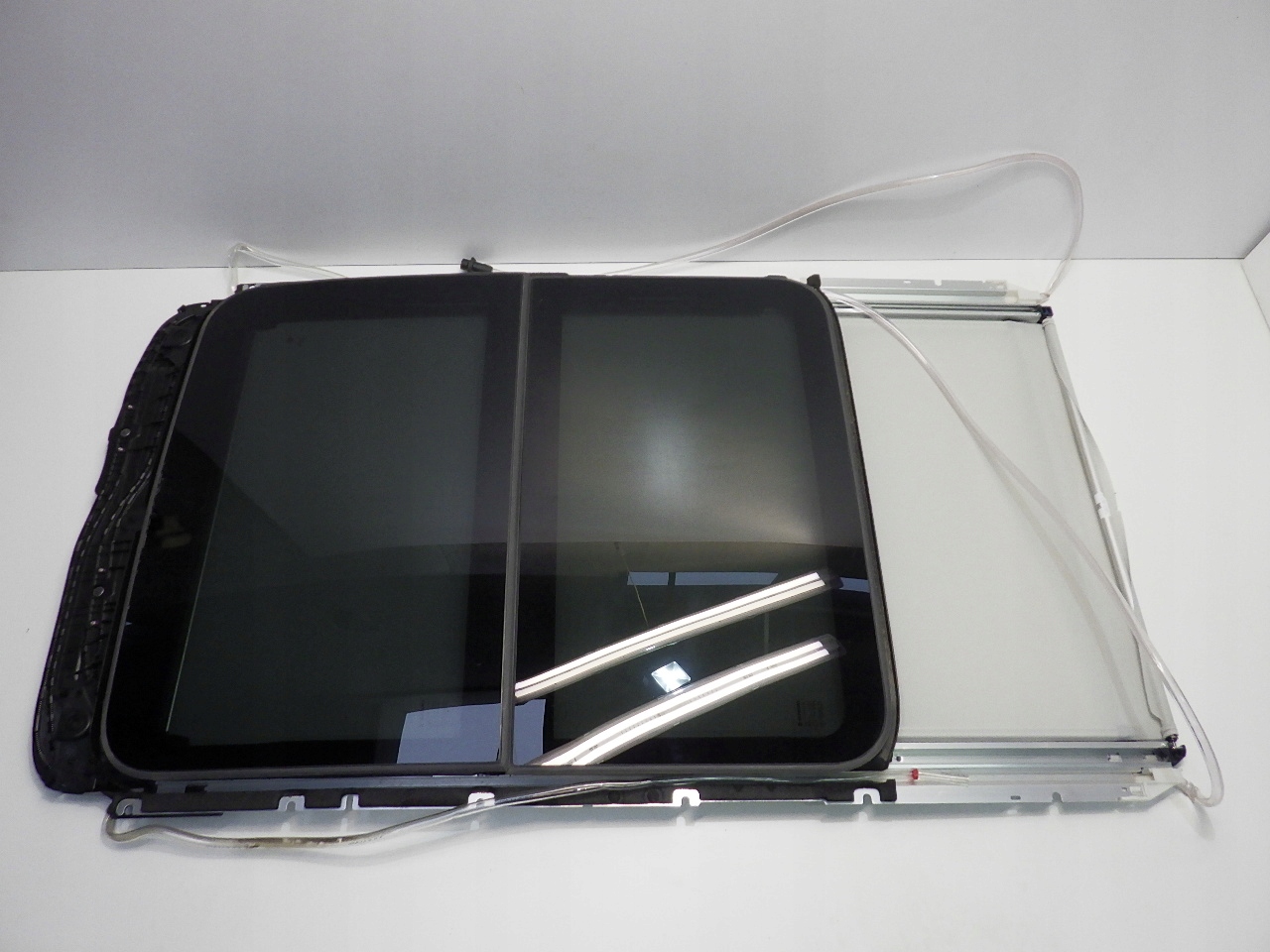 78700-58T0 - SX4 S CROSS 2022 ПАНОРАМА СОНЯЧНИЙ СКЛЯНИЙ ДАХ