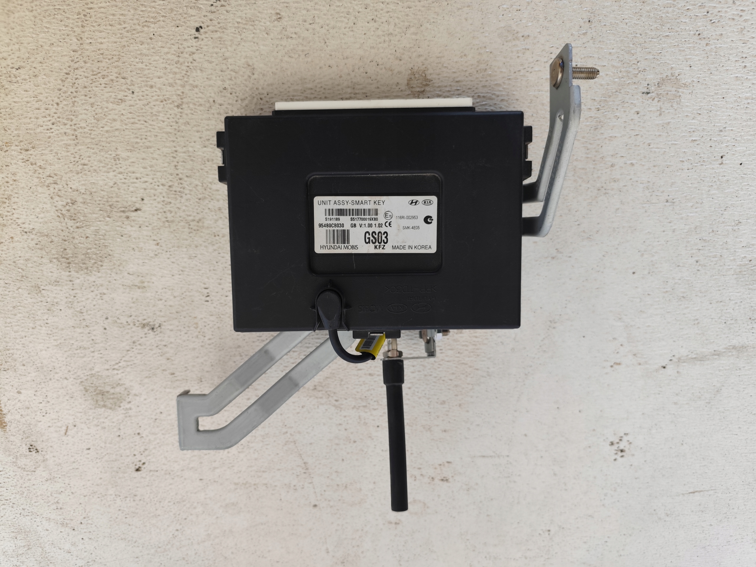 HYUNDAI I20 II 2016R module control unit BCM 95400-C8030