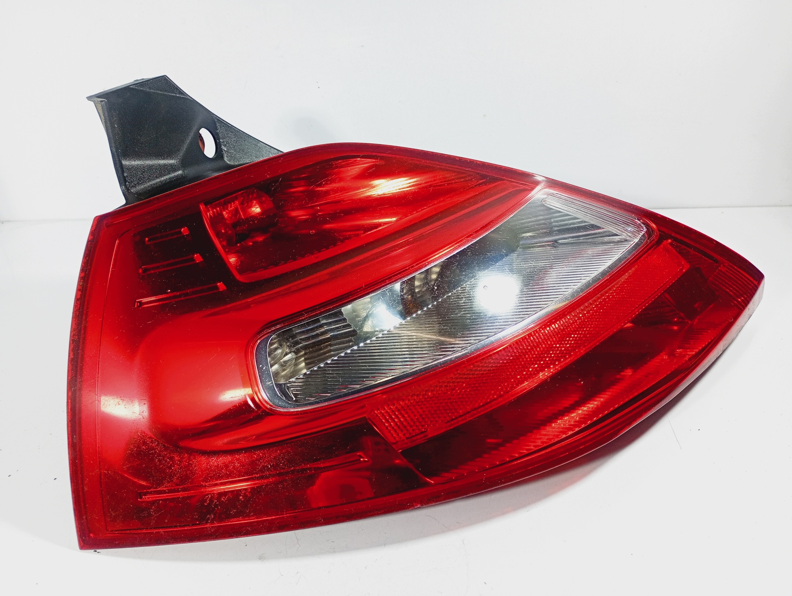 light left rear rear part OE 8200413214 RENAULT Megane 2 II 06-08