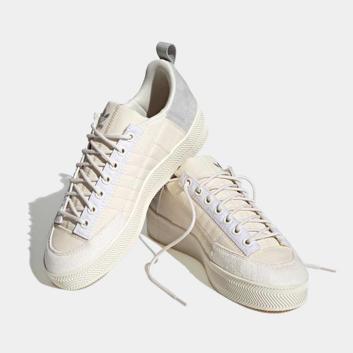 Adidas Tenisky Ecru Logo HP2203 (38)