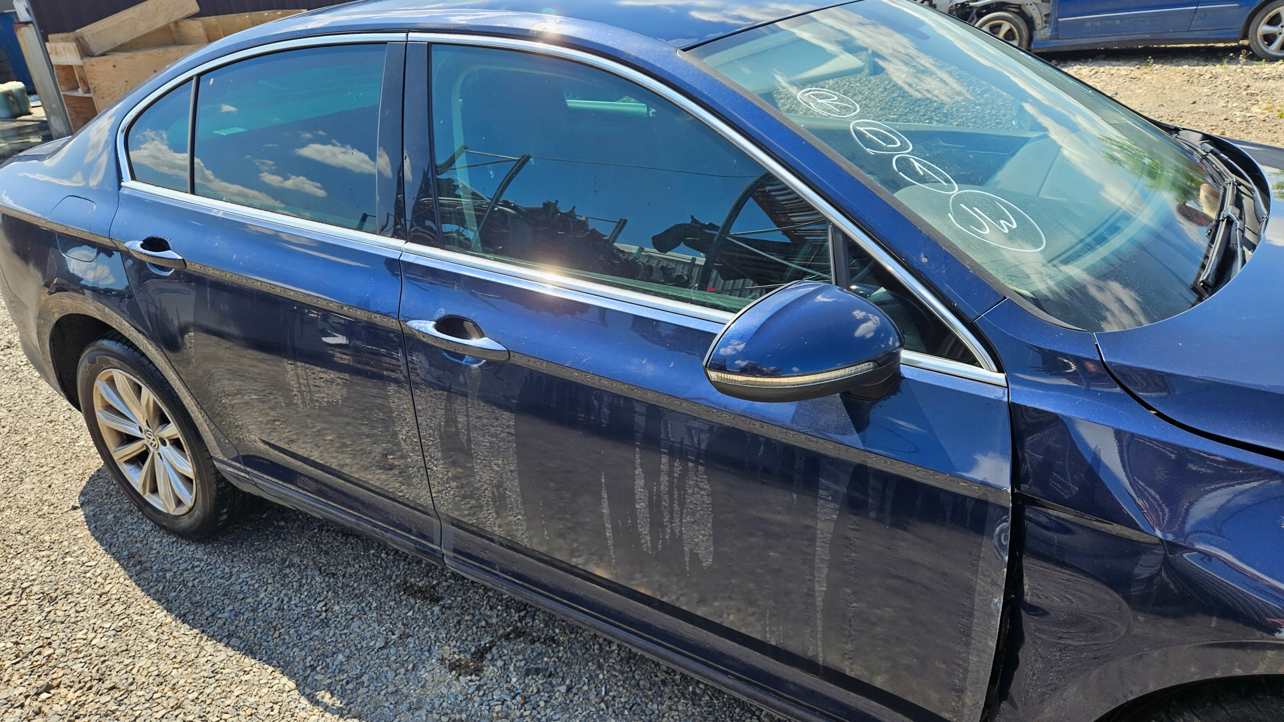 door right front VW PASSAT B8 colour LH5X