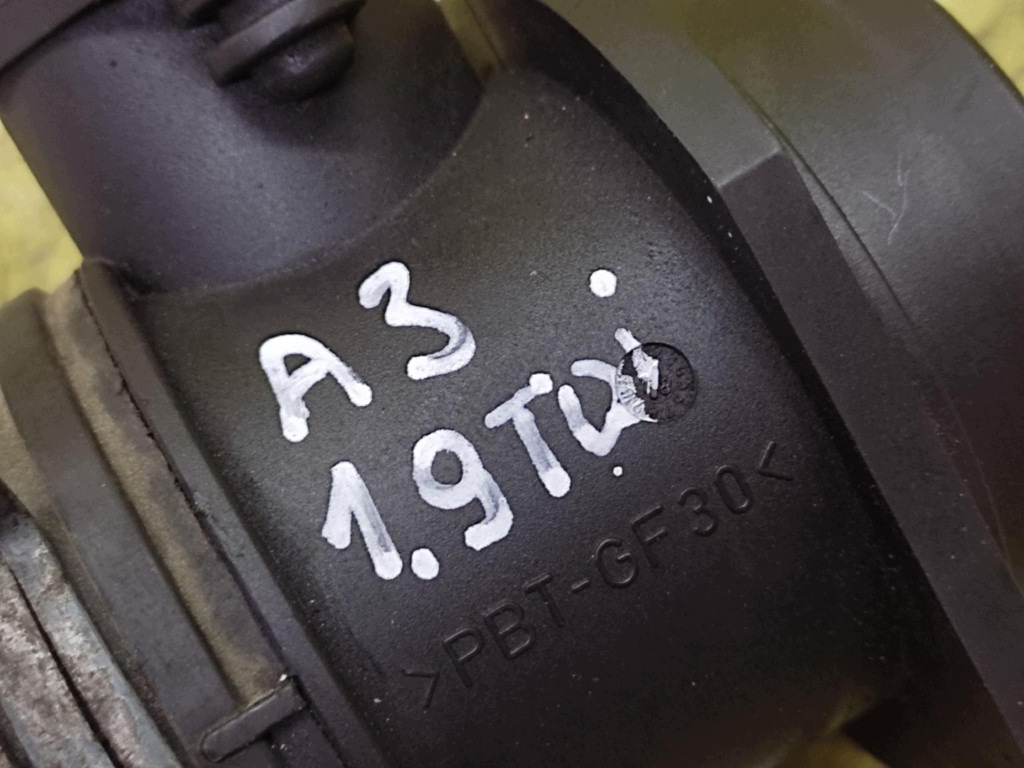 AUDI A3 8L 1.9 TDI flow meter 0281002531