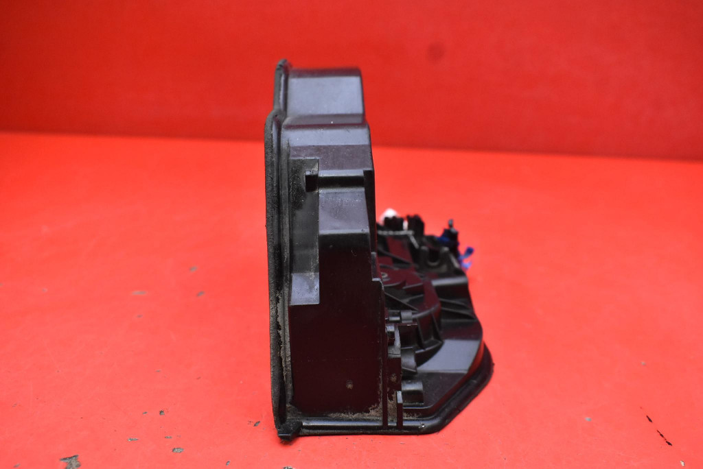 lock door right front front EU 7202146 BMW X5 E70 06-10