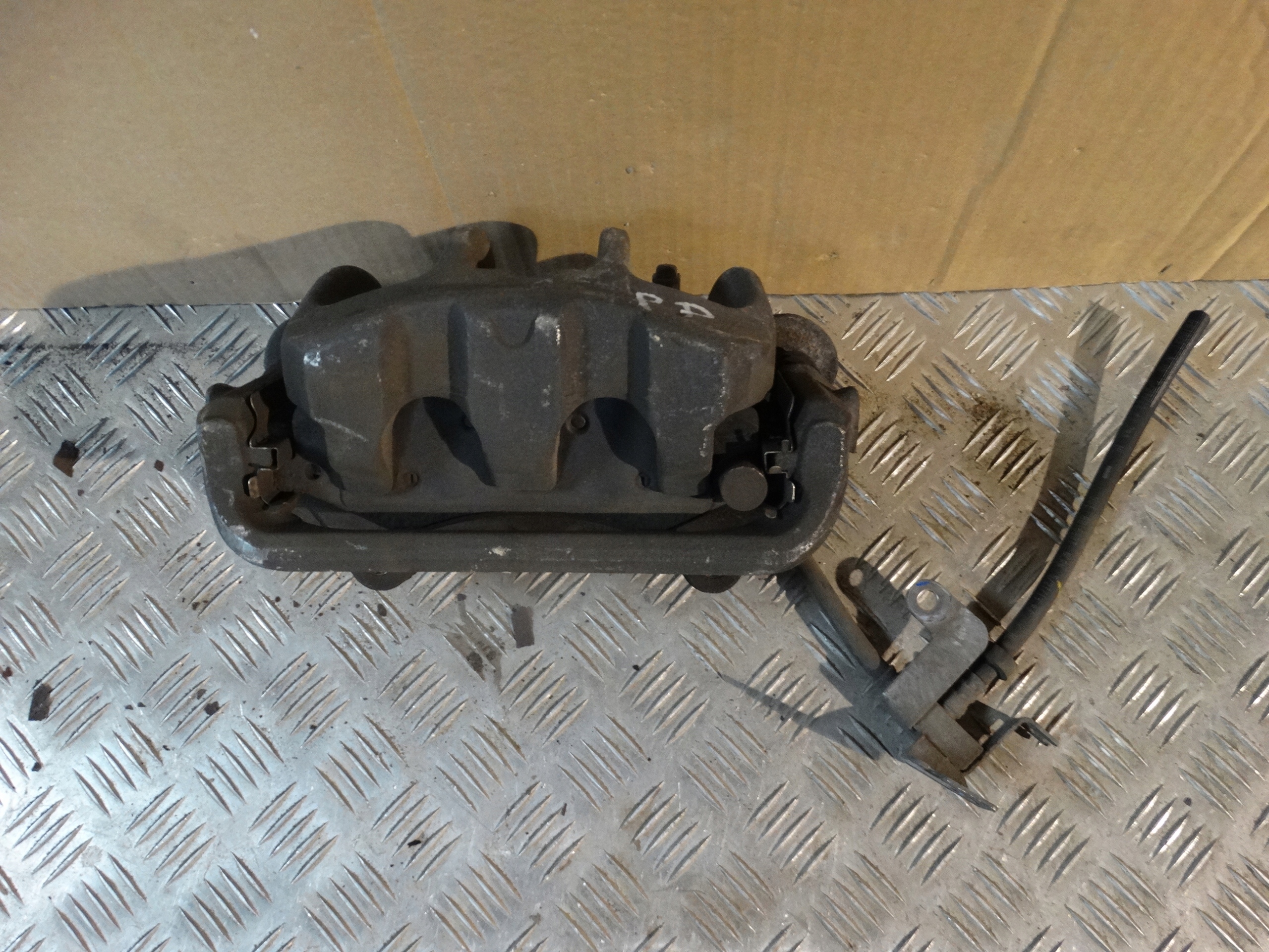 Bremssattel Bremse Sattel Brems- rechts vorne RANGE ROVER L405 1
