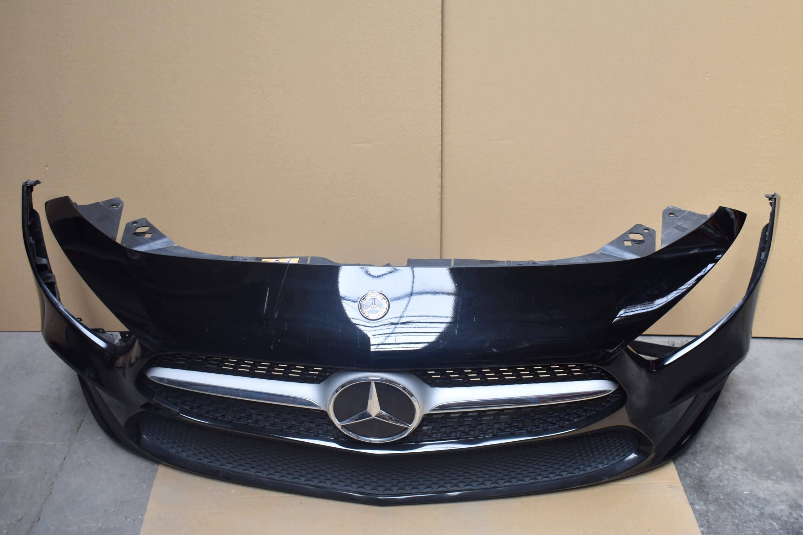 bumper front front +ABSORBER colour 696 MERCEDES W177 1
