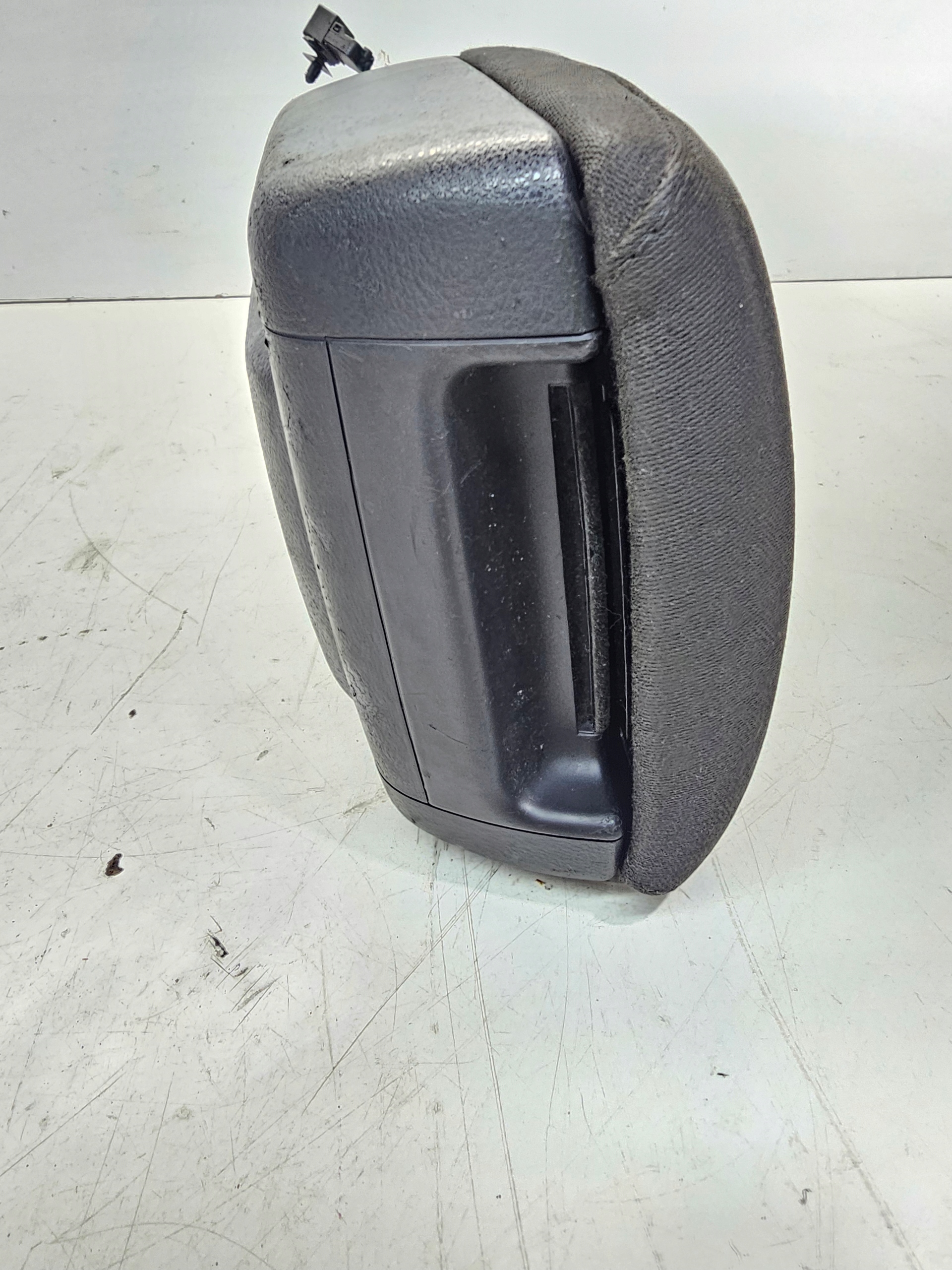 armrest front AUDI A6 C6 *MATERIAL* *1*