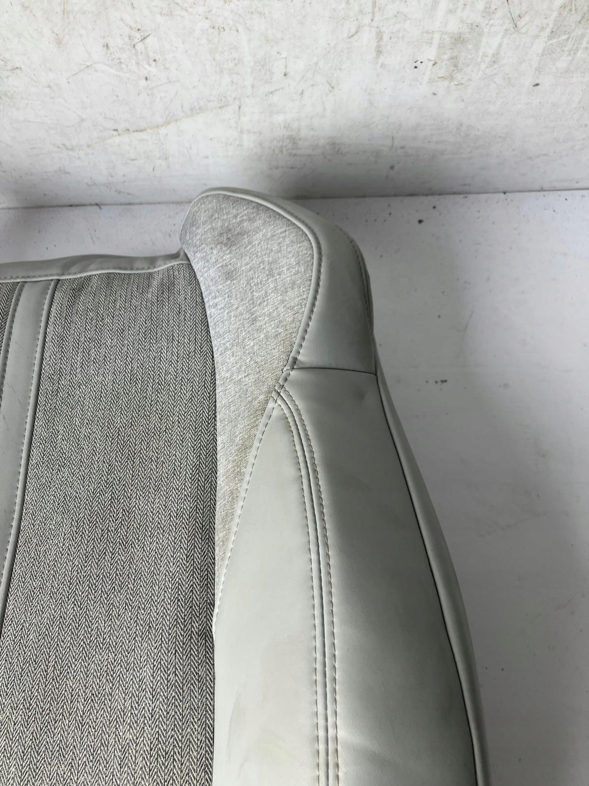 OPARCIE seat PEUGEOT 3008 II left front JASNA semi leather