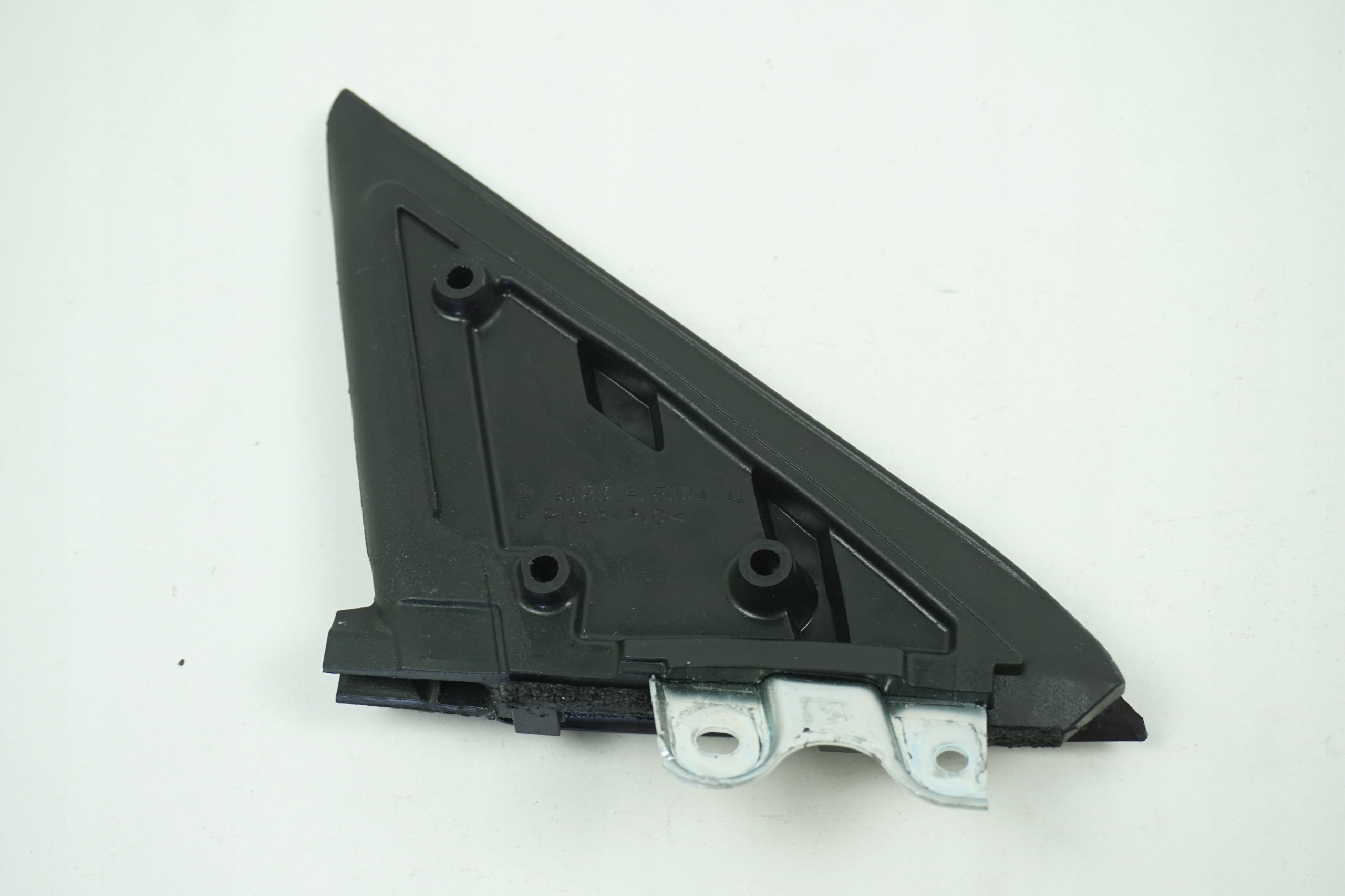 Trojkat Oslona Lewa Lusterka GTR R35 80231 JF00A Part number 80231 JF00A