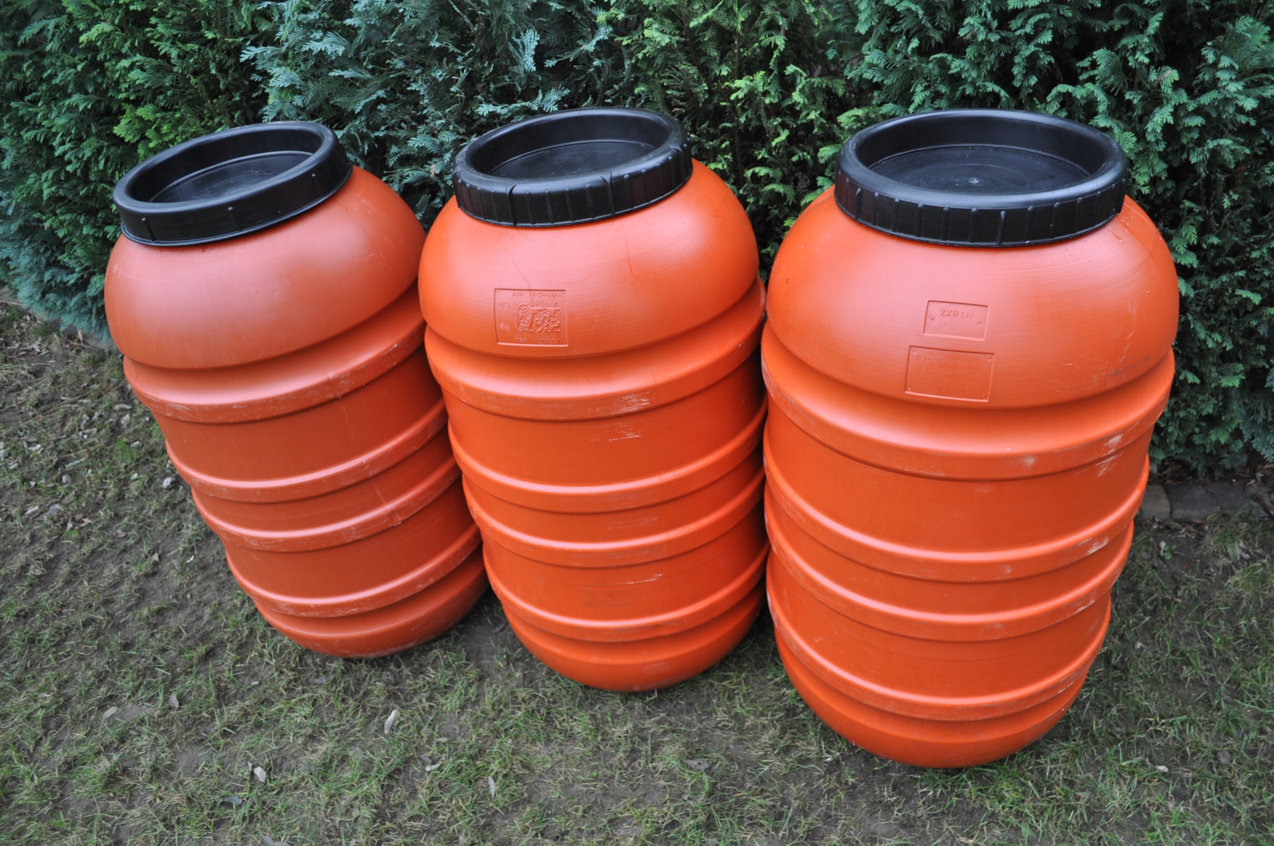 Beczka plastikowa 200 220L, spożywcza, czysta Pojemność 220 l