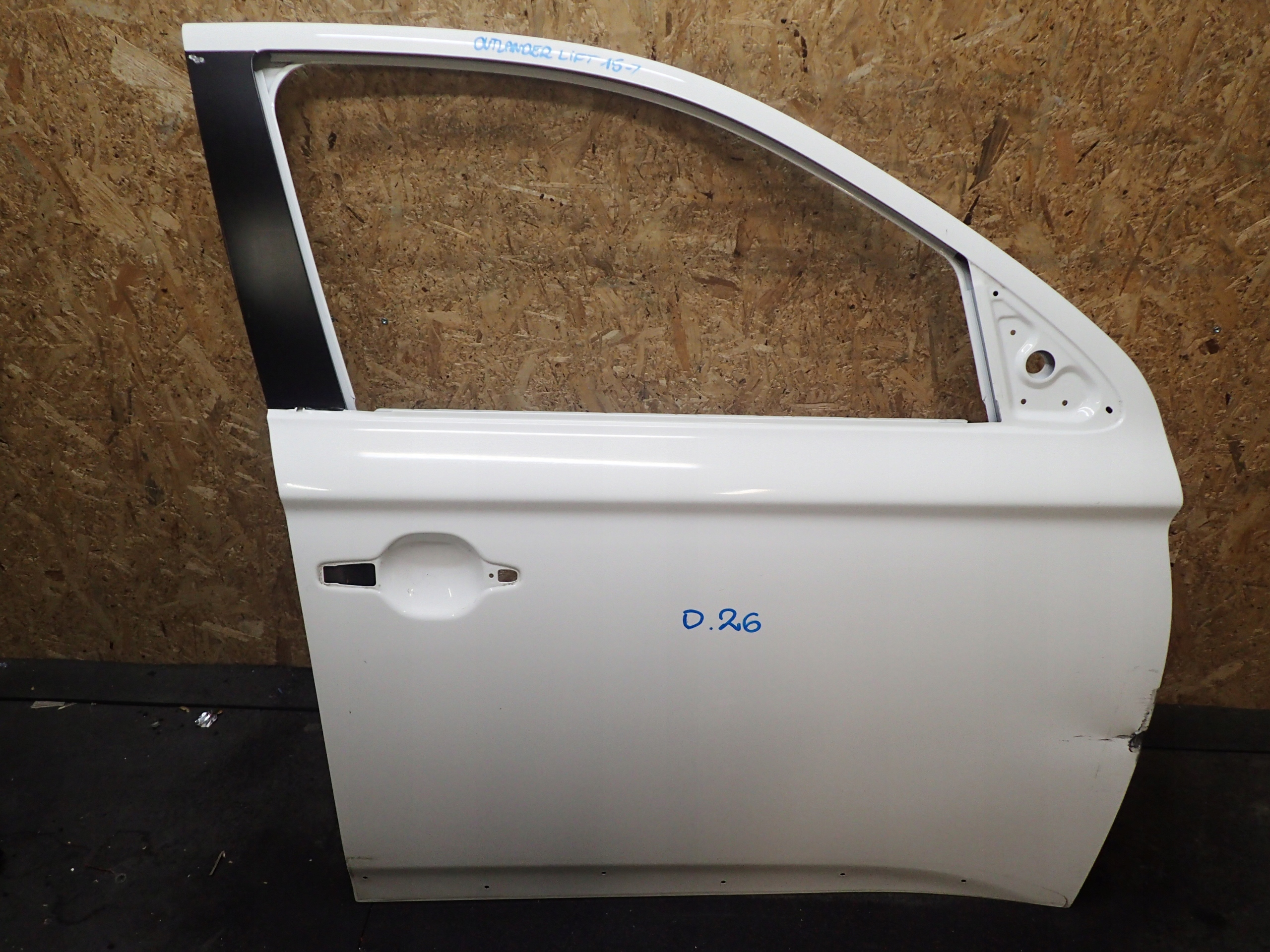 door front right MITSUBISHI OUTLANDER LIFT 15