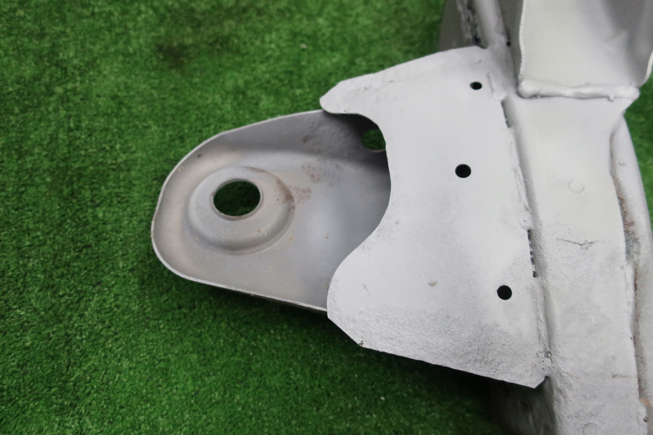 holder RAMY RAMA left front SUZUKI JIMNY 2000R