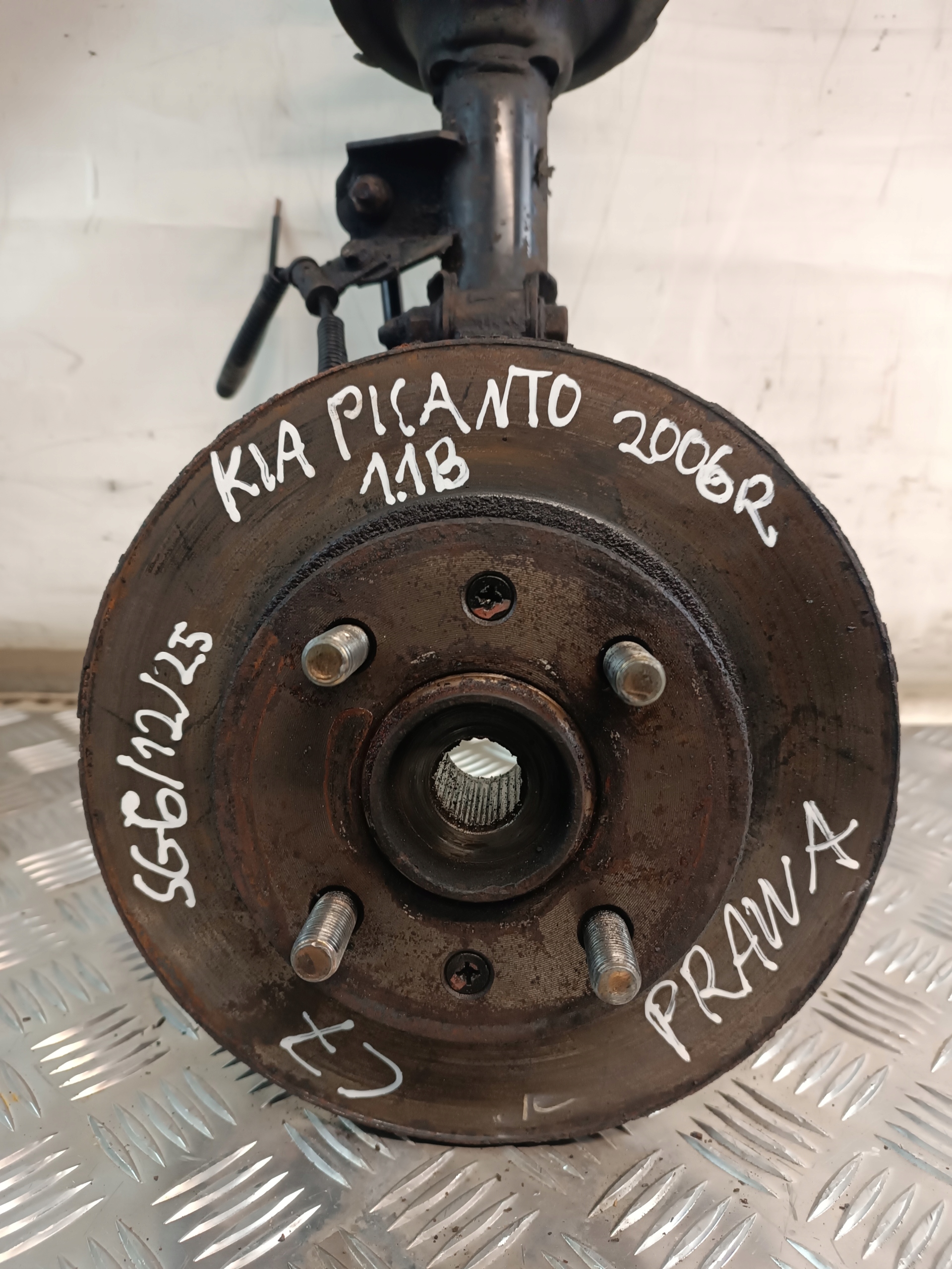 McPherson right front KIA PICANTO 2006r 1.1B