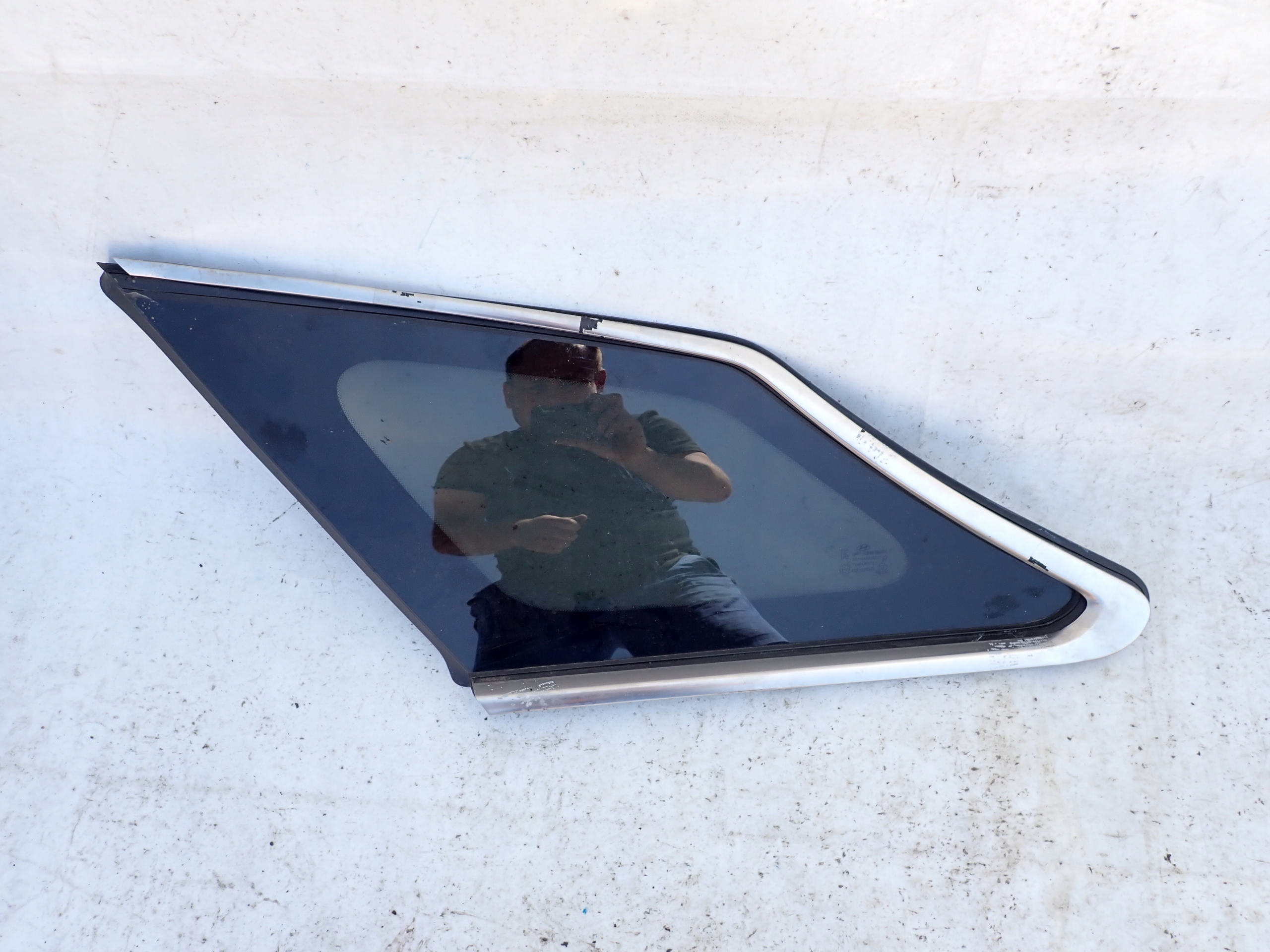 HYUNDAI I40 KOMBI 11- SZYBA KAROSERYJNA LEWA TYŁ