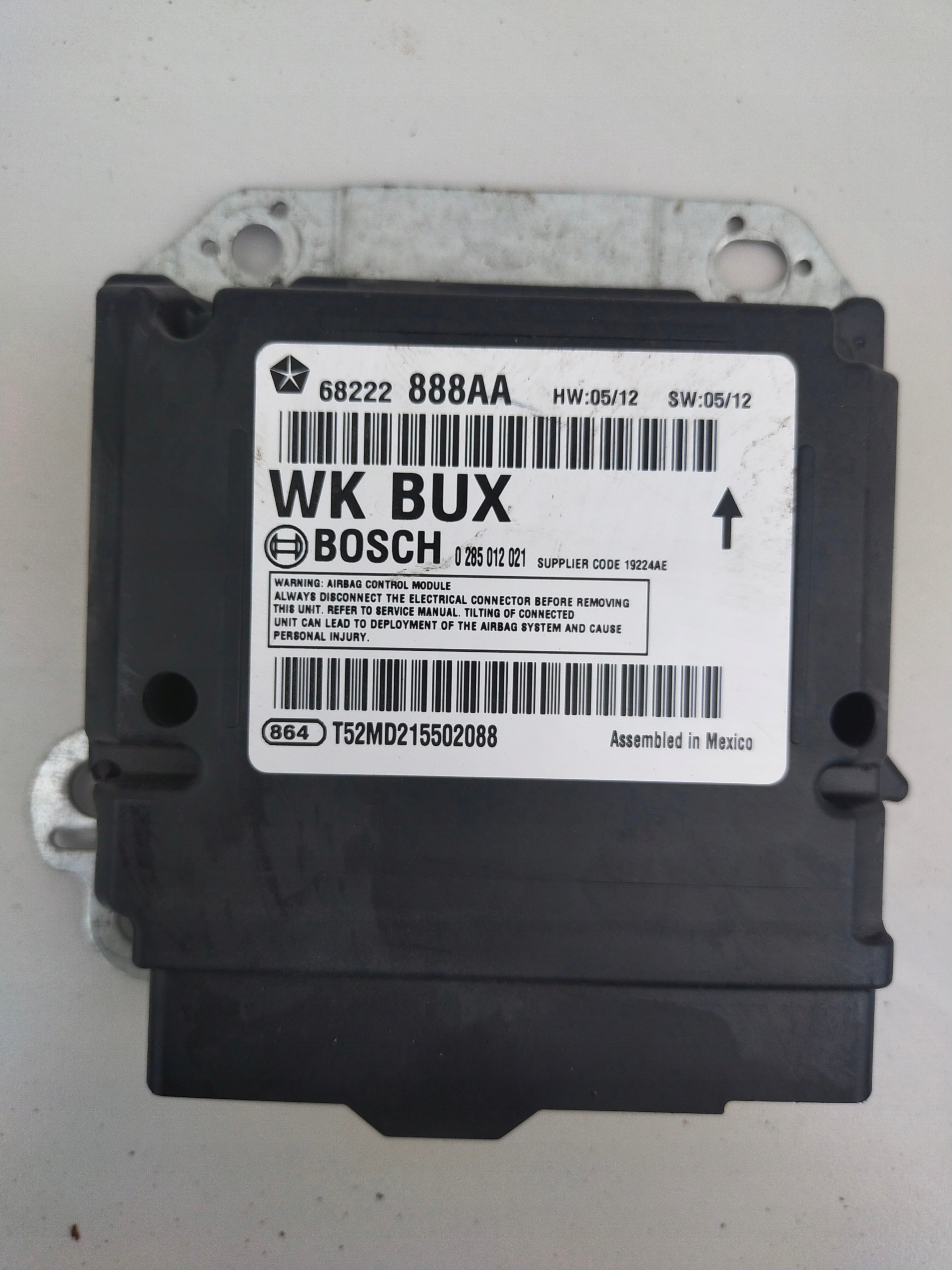 Sensor AirBag Jeep Grand cherokee WK2 68222888AA 68222888AA za 150 zł z