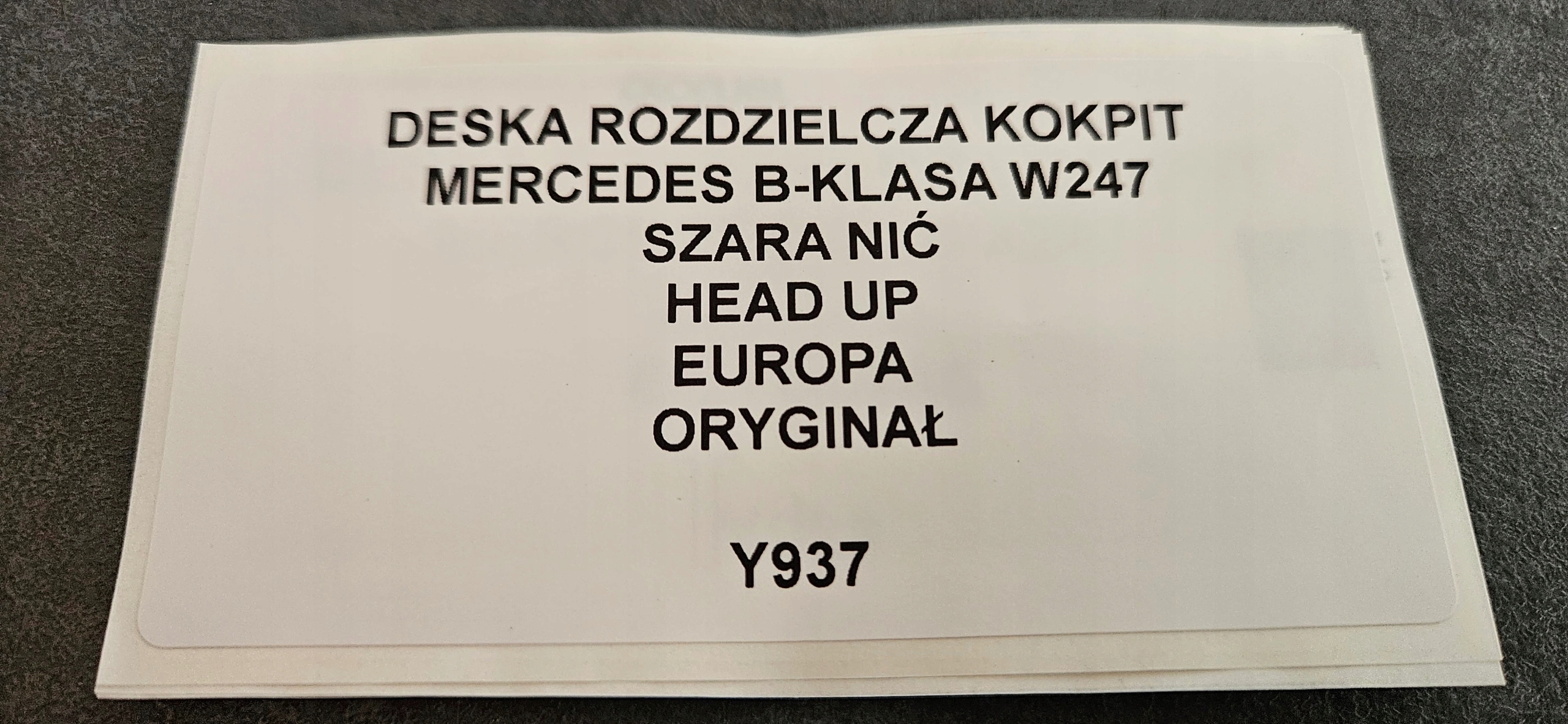 dashboard instrument panel cockpit MERCEDES B-KLASA W247 247