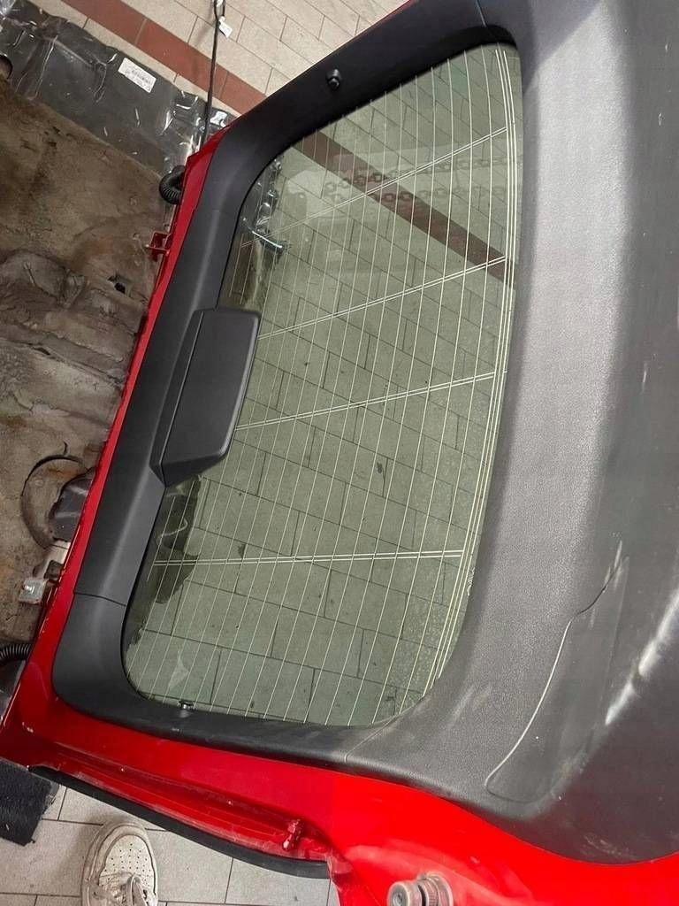 trunk door boot Renault Arkana