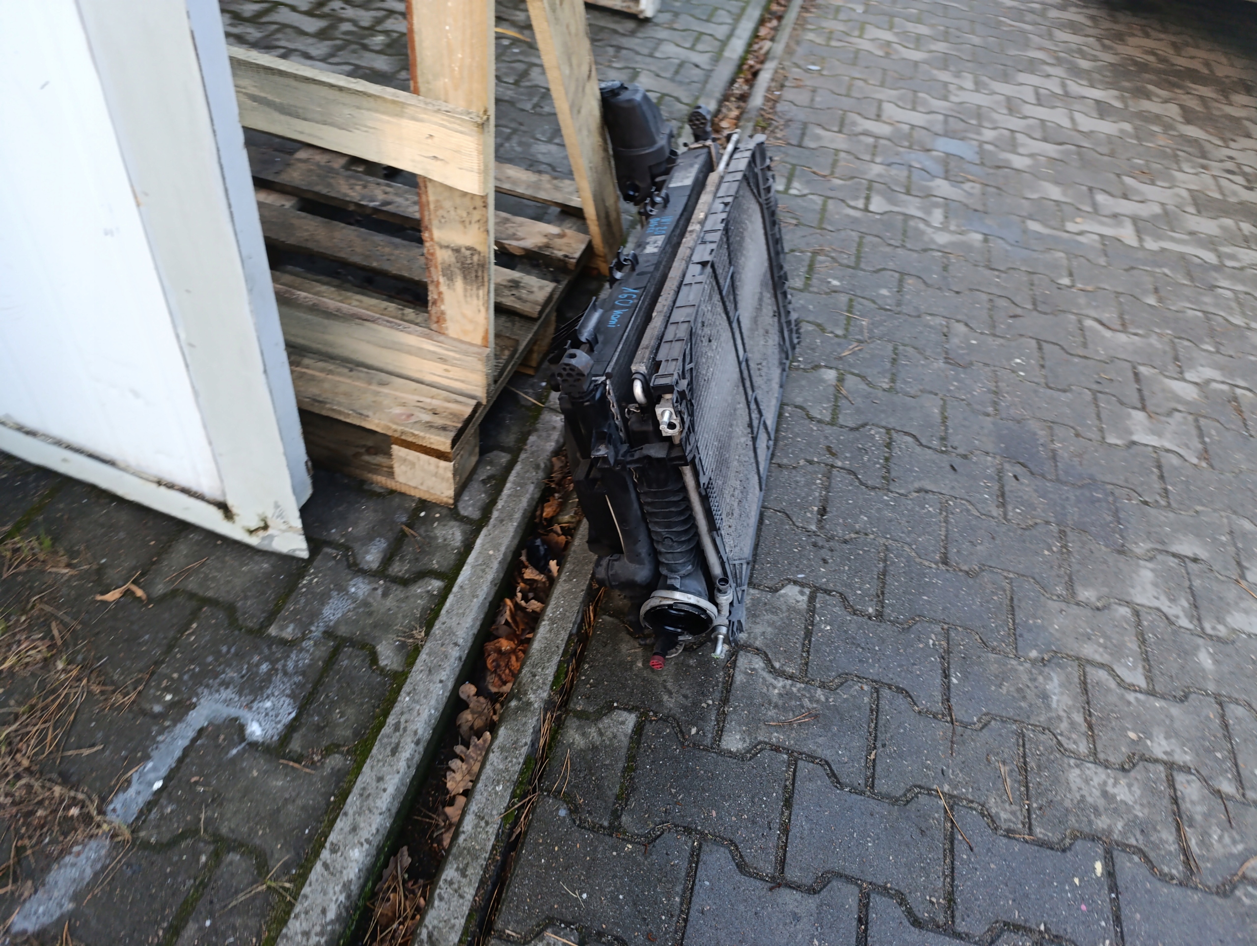 KOMPLET RADIATEUR PEUGEOT 507 2.0 DIESEL