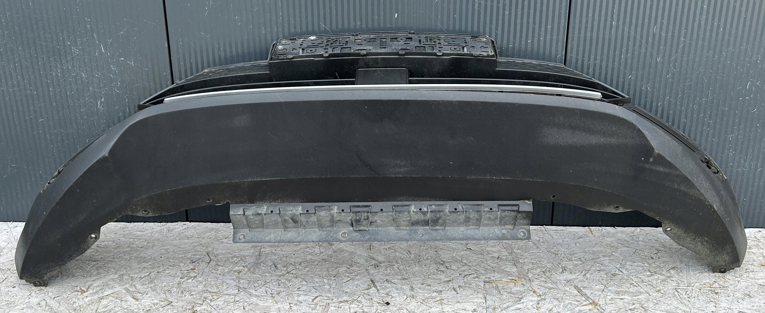 SPOILER grid of a bumper front SEAT TARRACO 18- 5FJ805903A