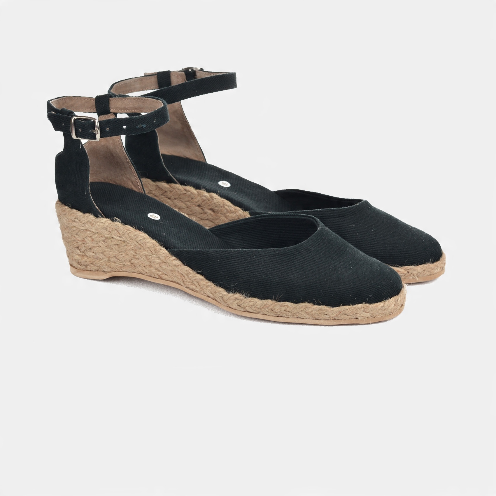 

Espadryle spotykanka (5 cm) czarne 37