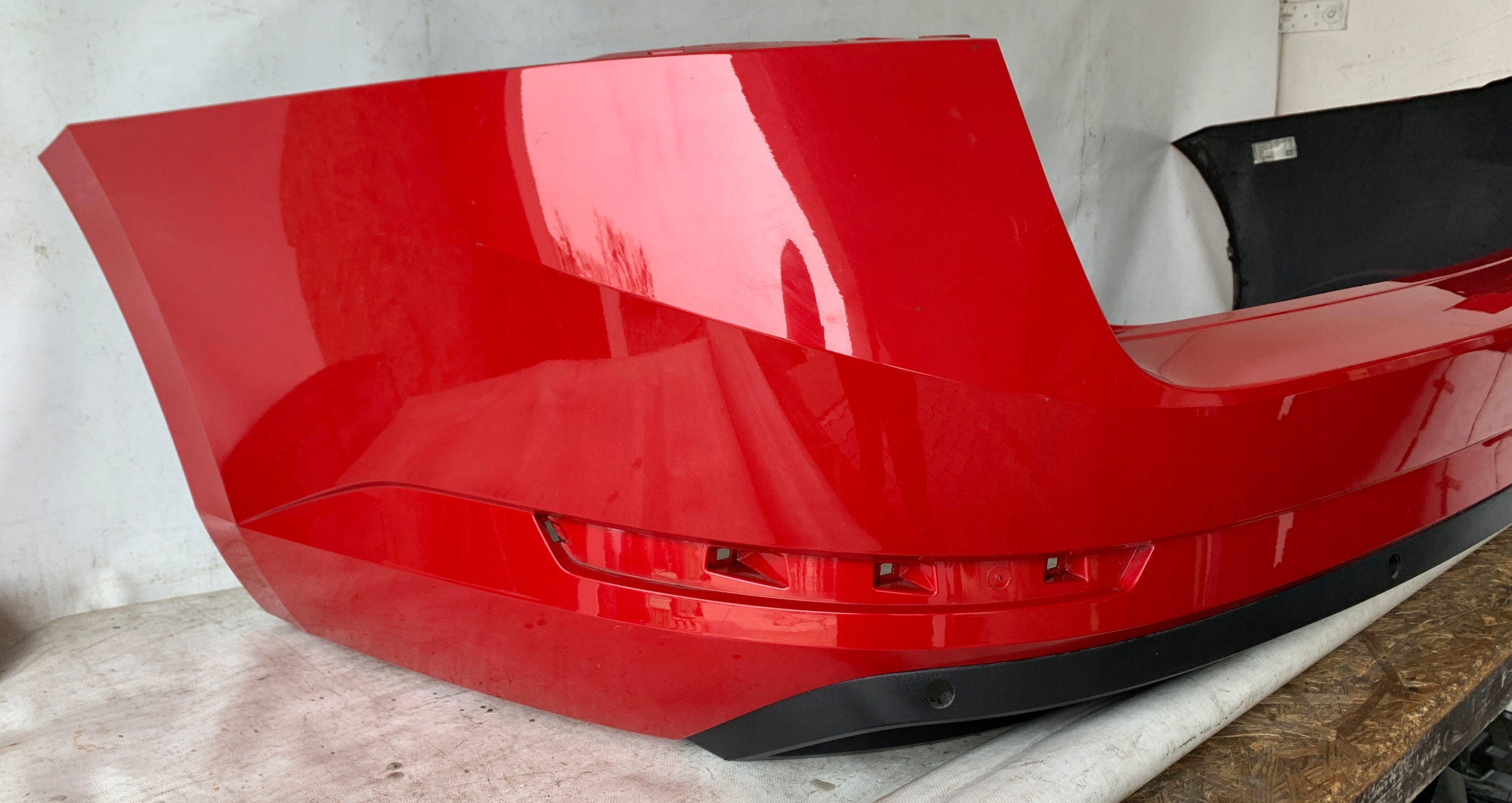 bumper rear part rear SKODA SUPERB III KOMBI PDC