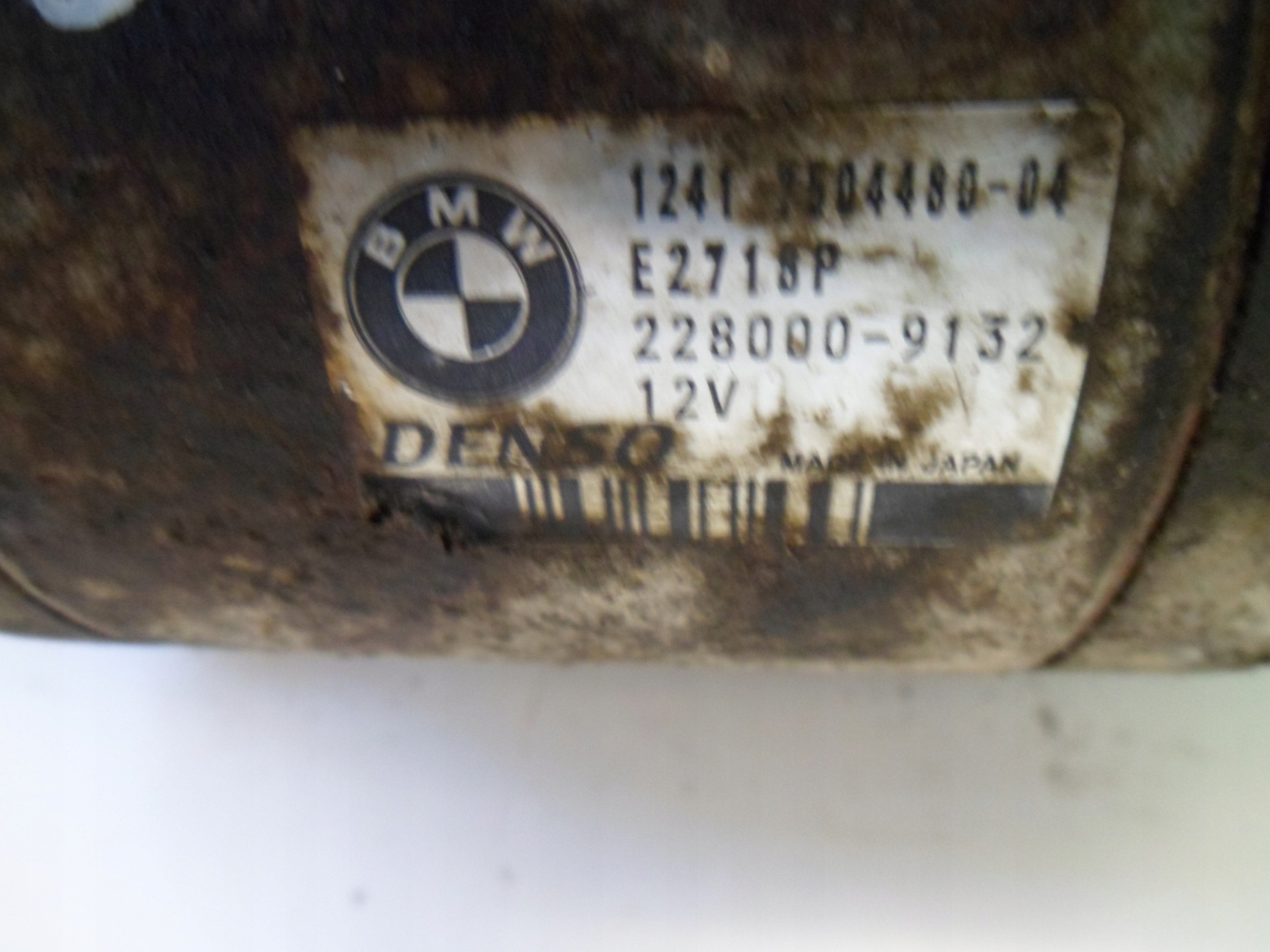 LAND ROVER 4.4 L322 V8 starter 228000-9132
