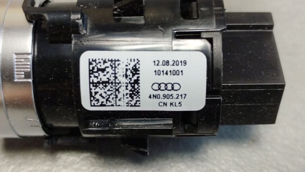 Audi Q3 F3 83A button Start-Stop 4N0905217