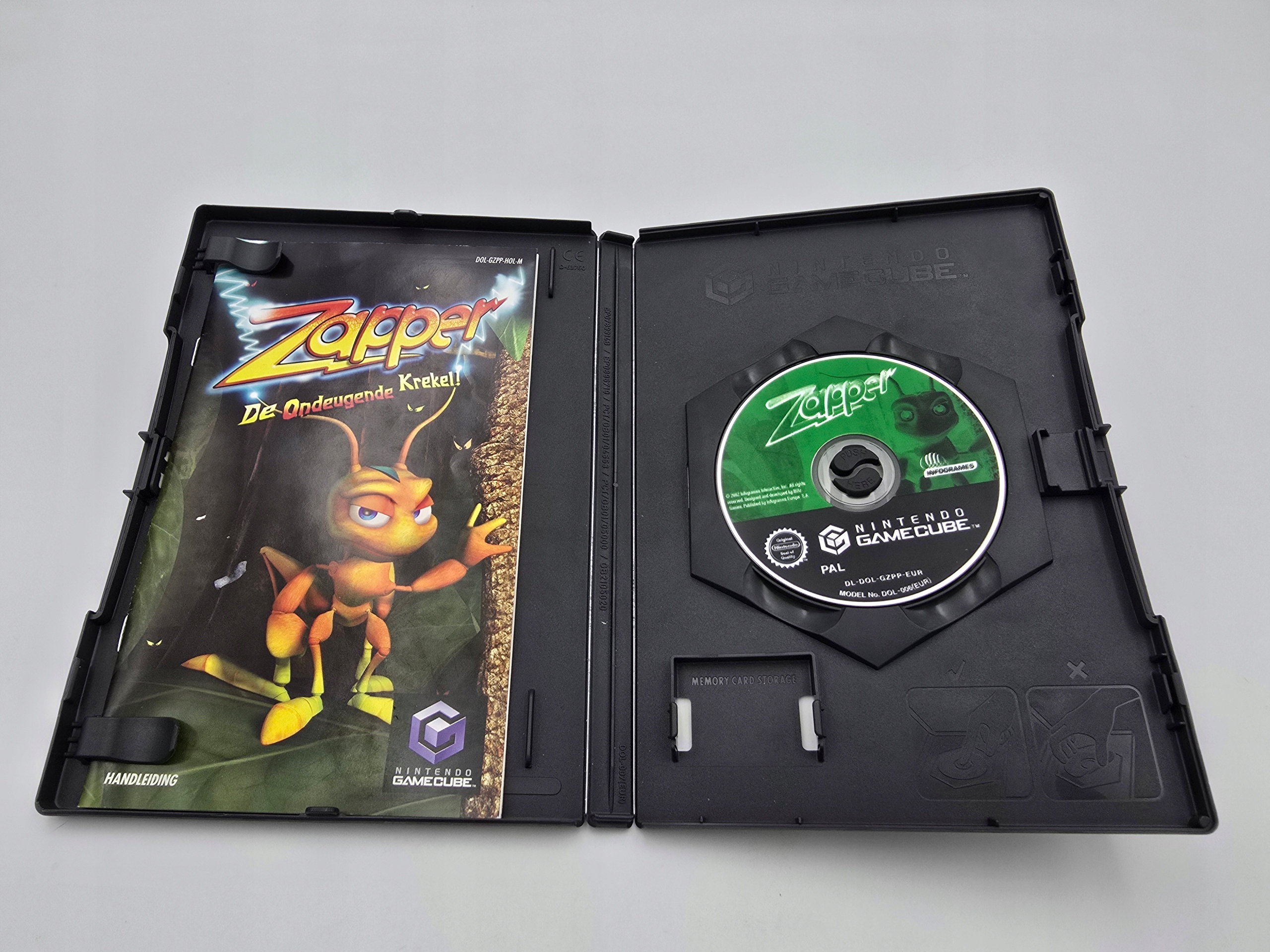 NINTENDO GAMECUBE ZAPPER Tytuł Zapper