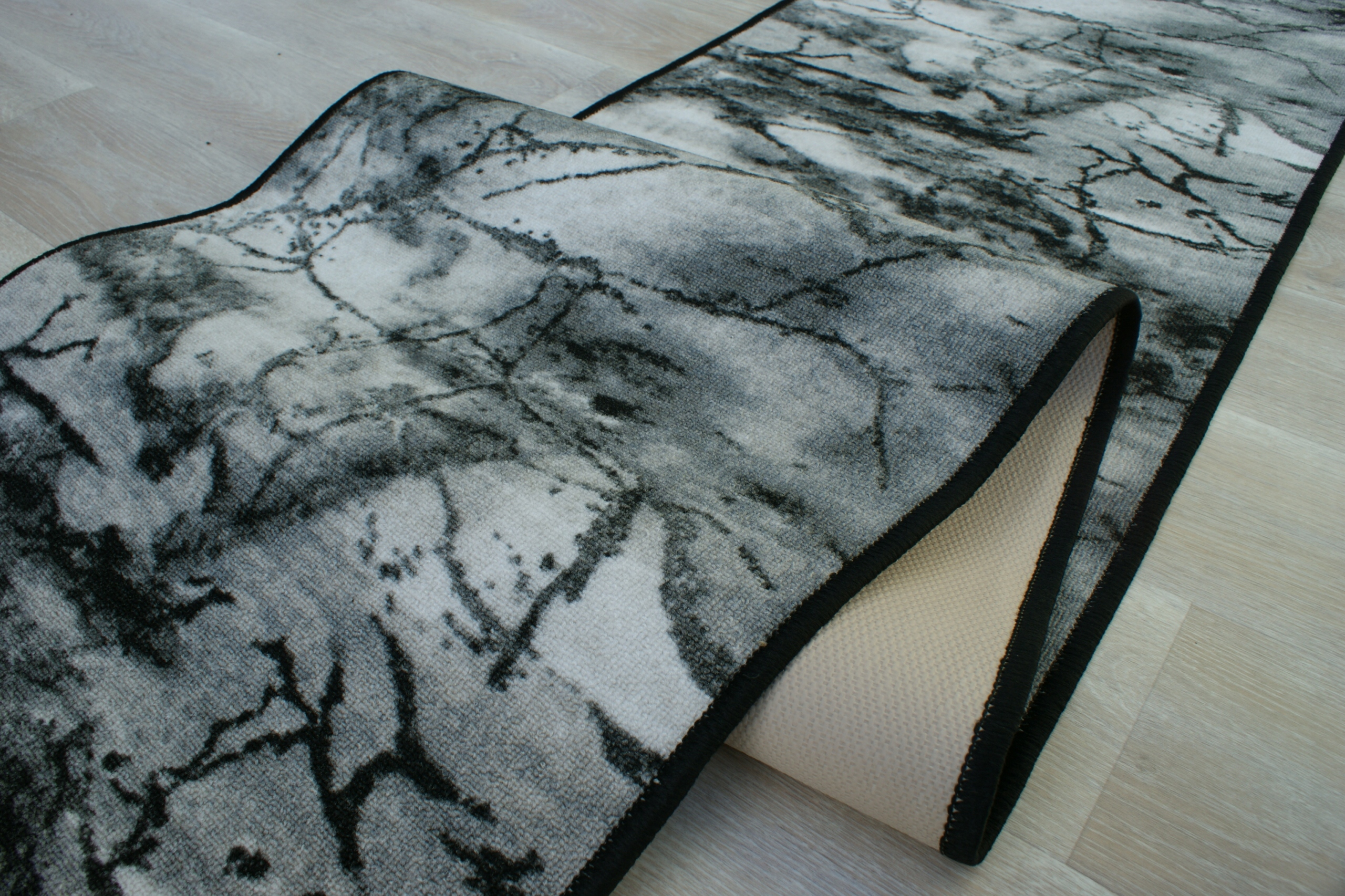 CHODNIKI DYWANY antypoślizgowy 1022p szer. 67cm Marka Berfin