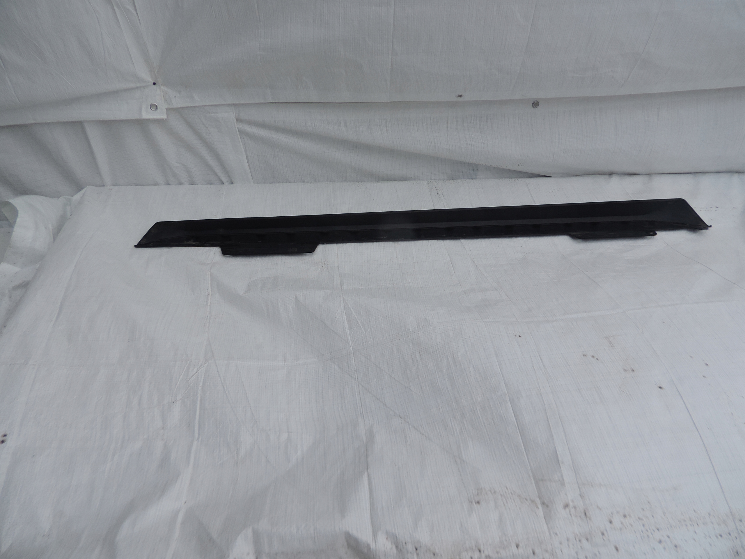 LISTWA PROGOWA PRAWA SKODA FABIA III MONTE CARLO Producent części Skoda OE