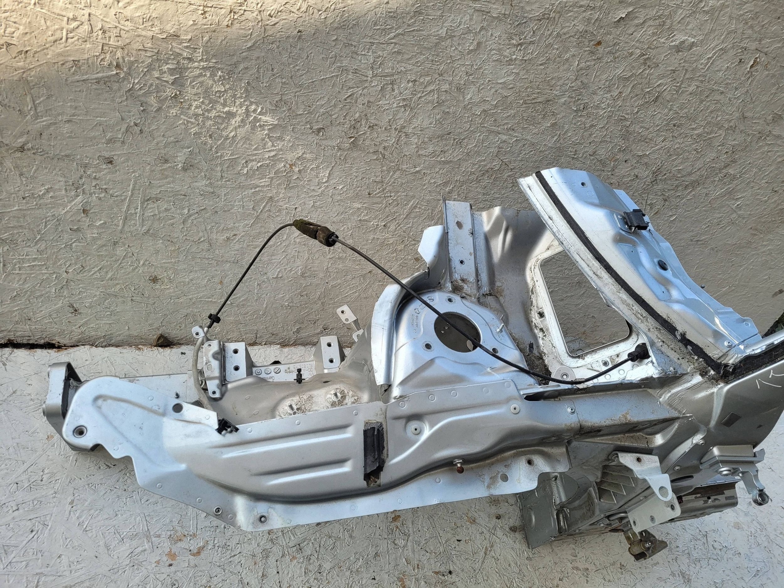 AUDI TT 8J quarter left front front 06-14R