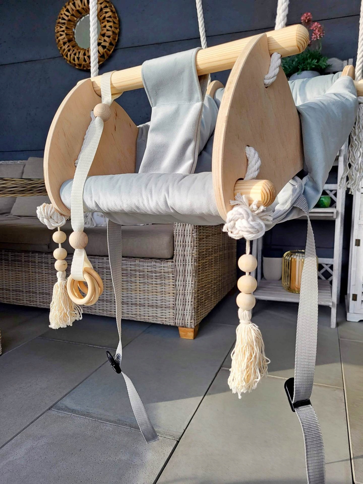 Leżaczek huśtawka bujaczek dla dzieci/kolory Kod producenta Bujaczek