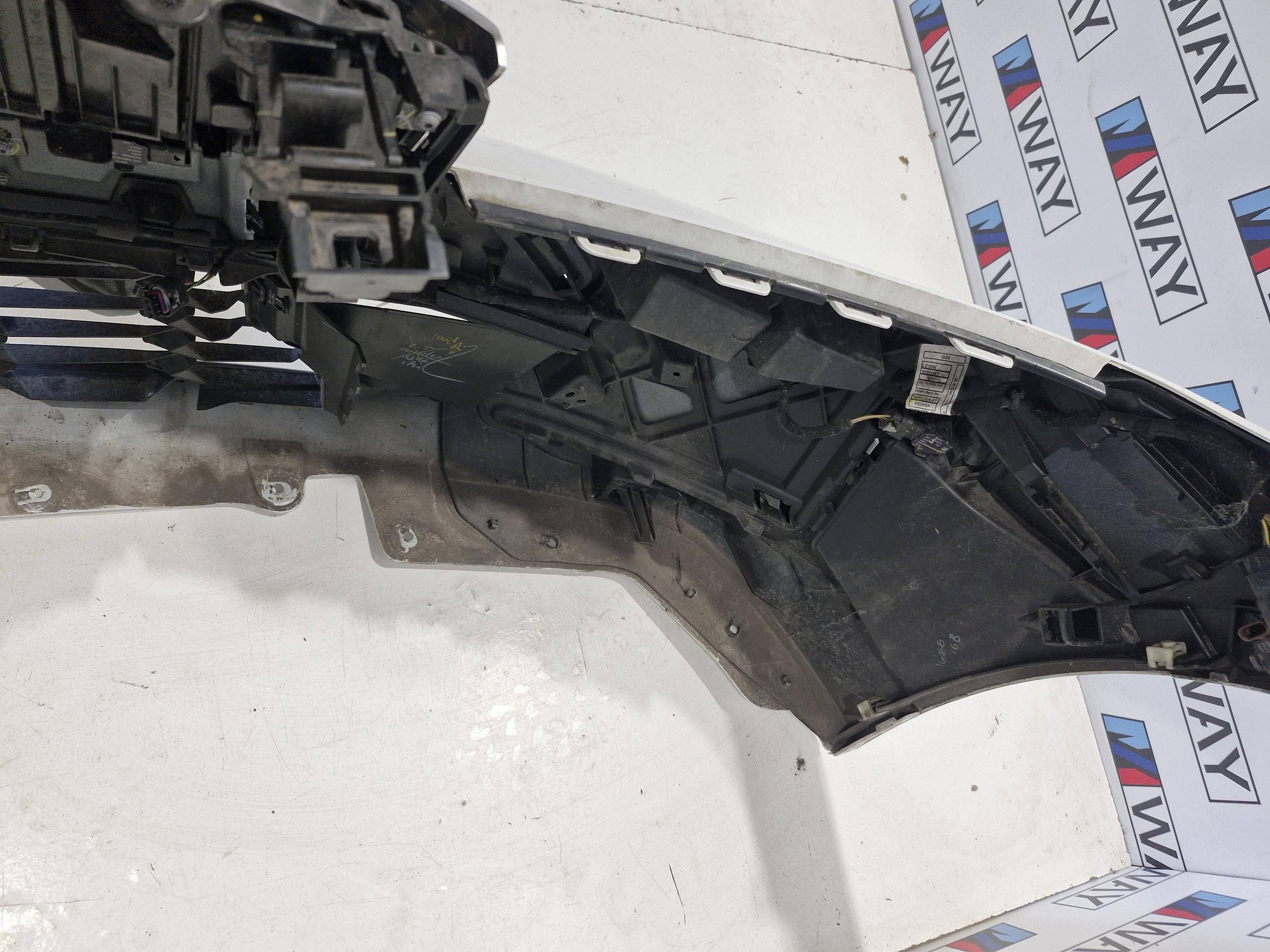 BMW G20 G21 LCI bumper front m-packet 6X PDC A96