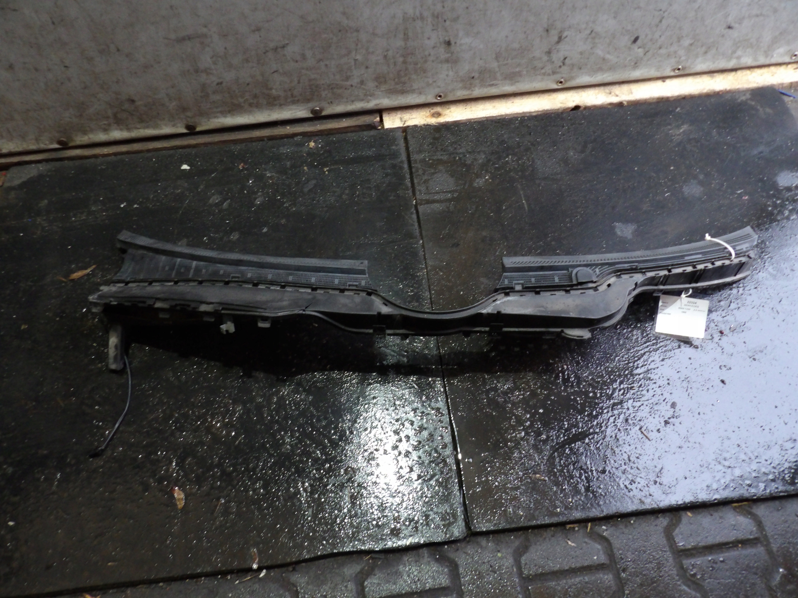 Mercedes W202 torpedo 2028300113