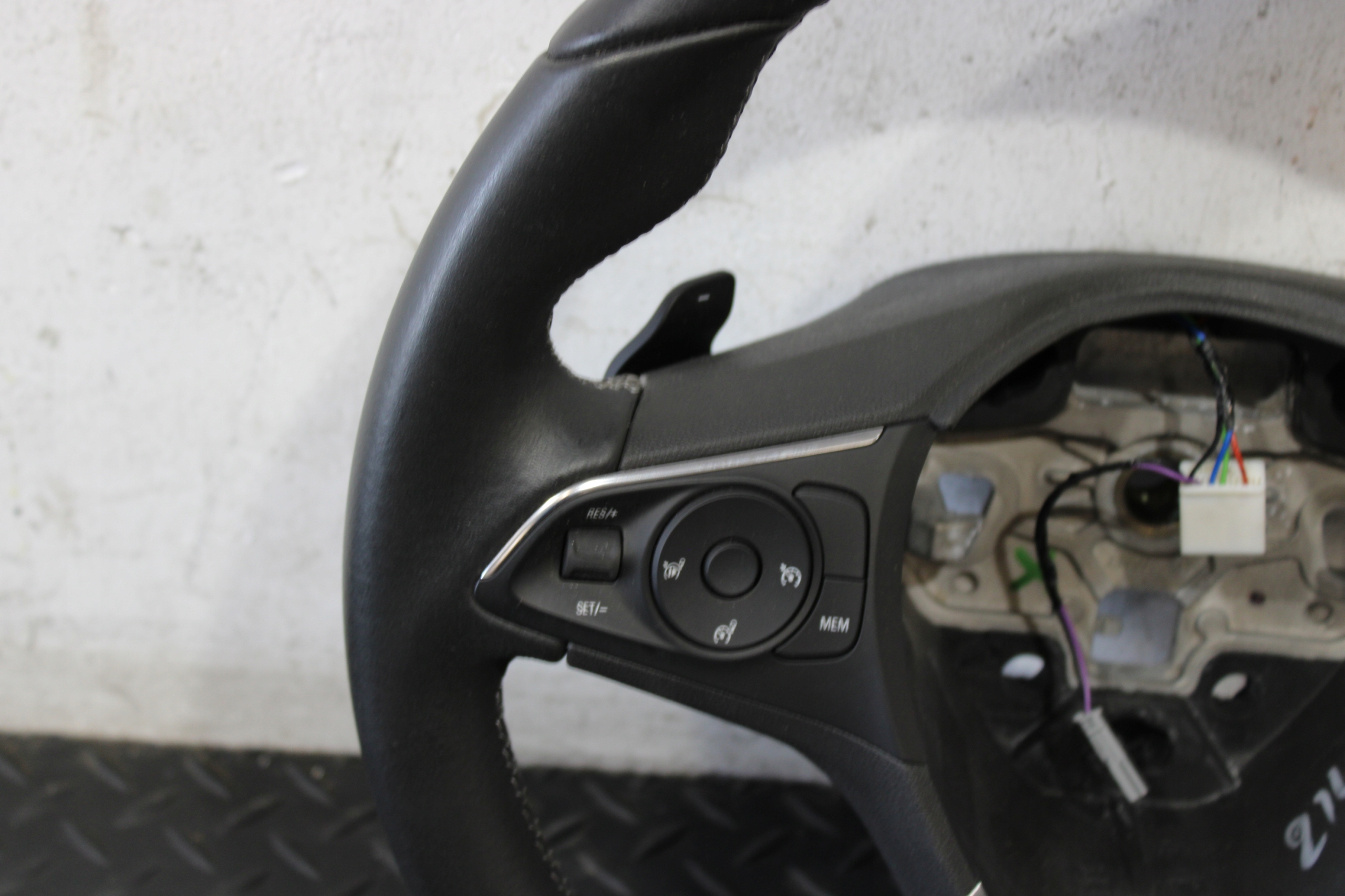steering wheel, MULTIFUNKCJA with shifting OPEL MOKKA B II 2