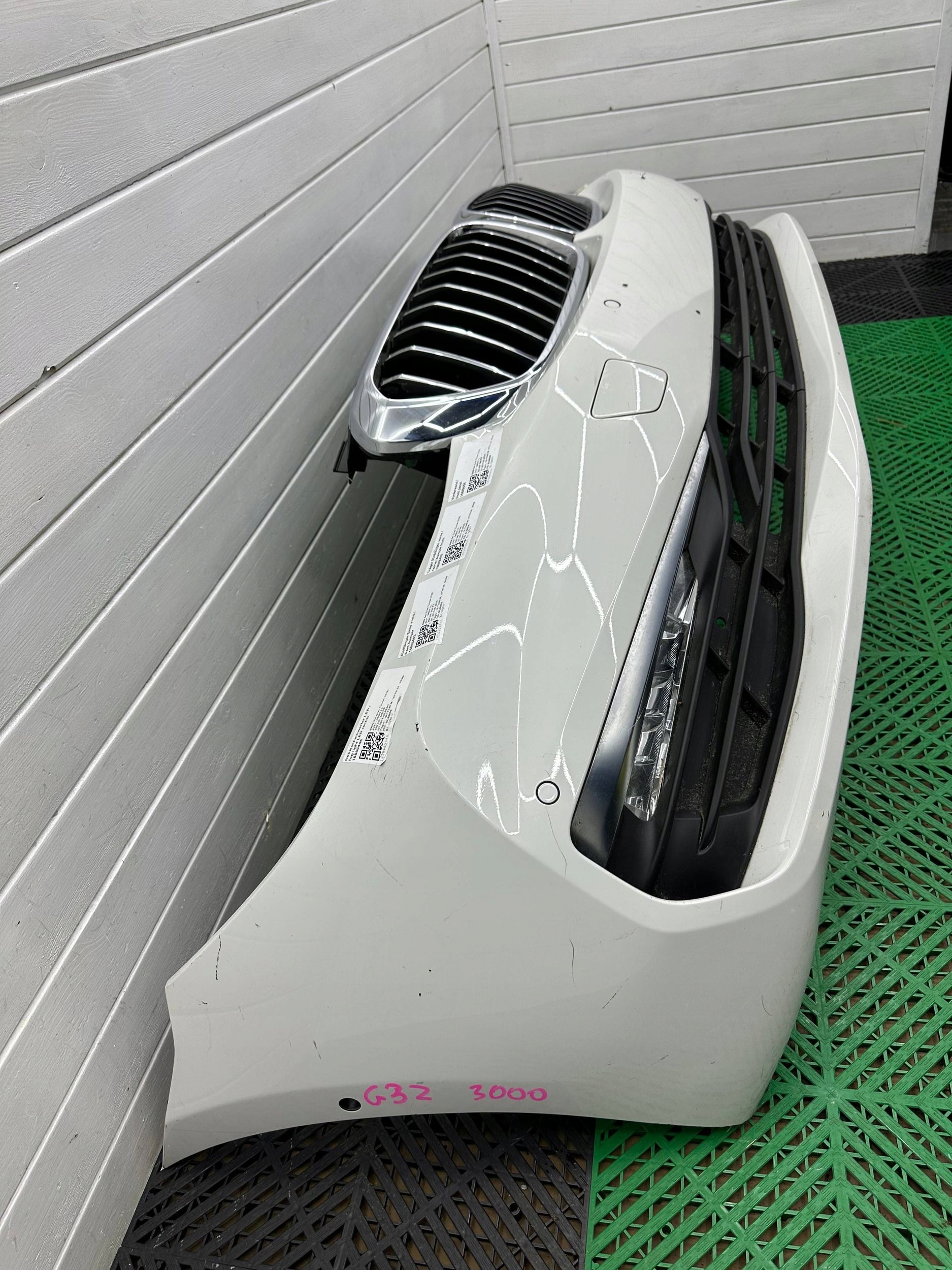 Frontstoßstange vorne BMW 6 G32 8069703