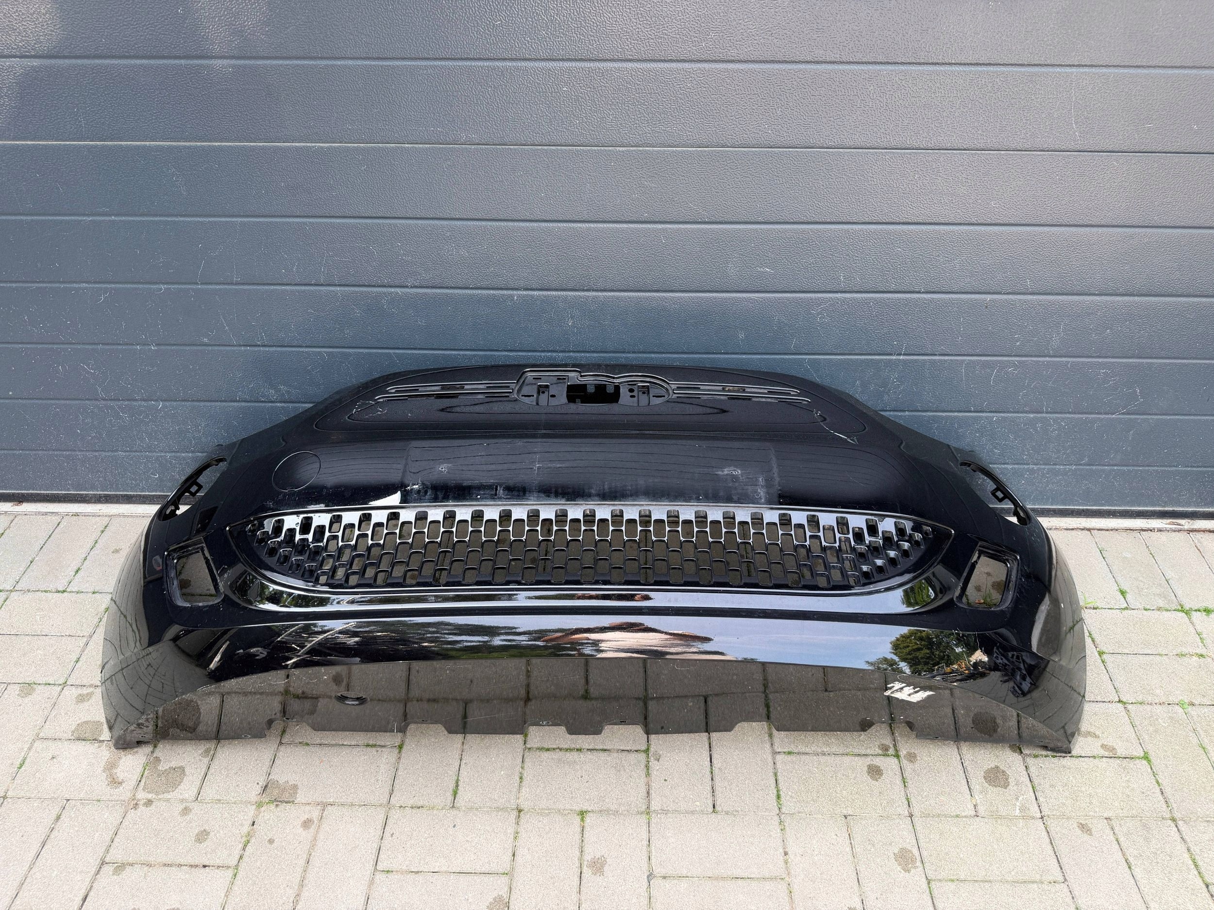 Fiat 500 E 20- nárazník předek přední