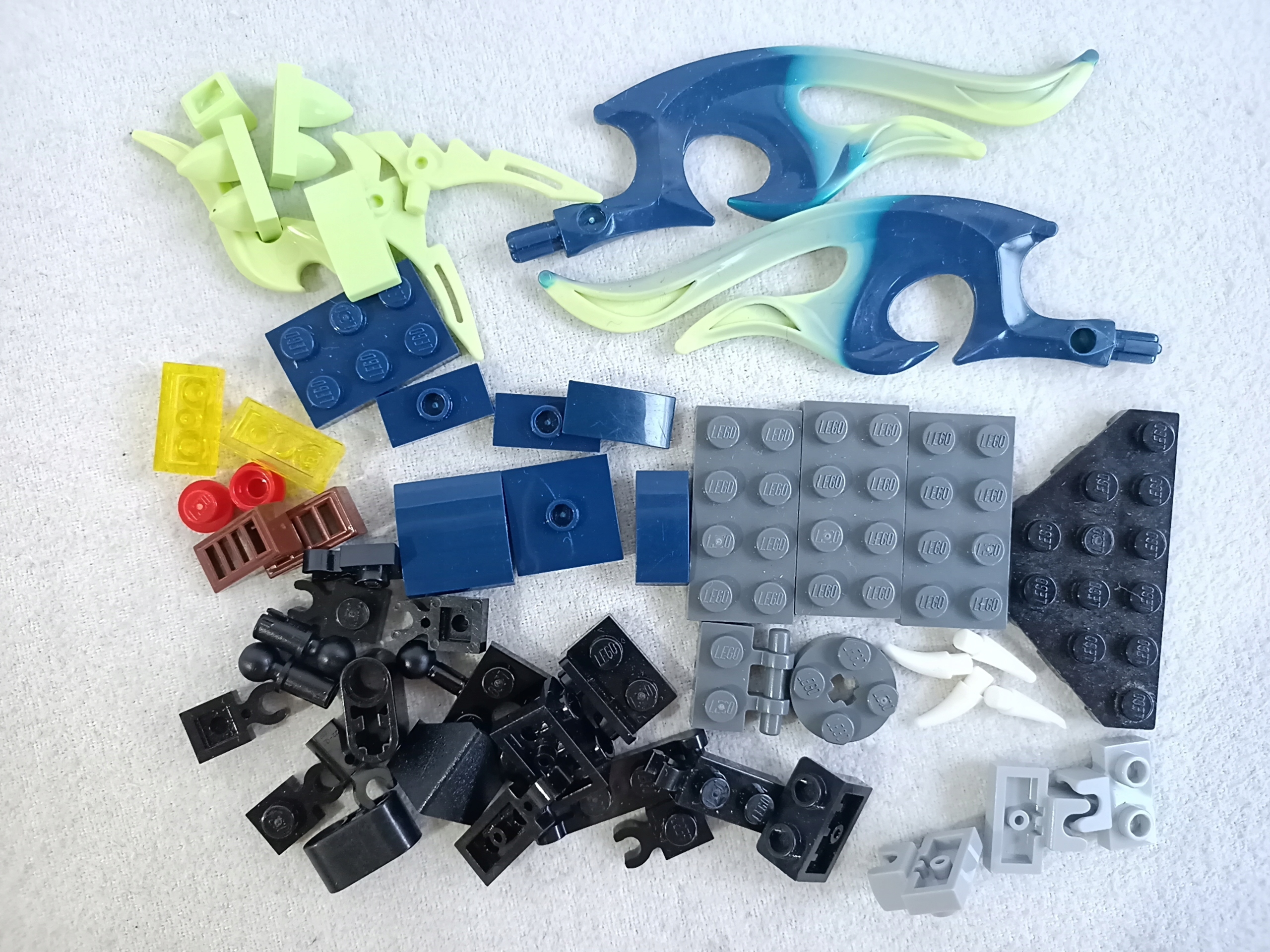 LEGO Ninjago 70735 Smok z zestawu EAN (GTIN) 5702015347327