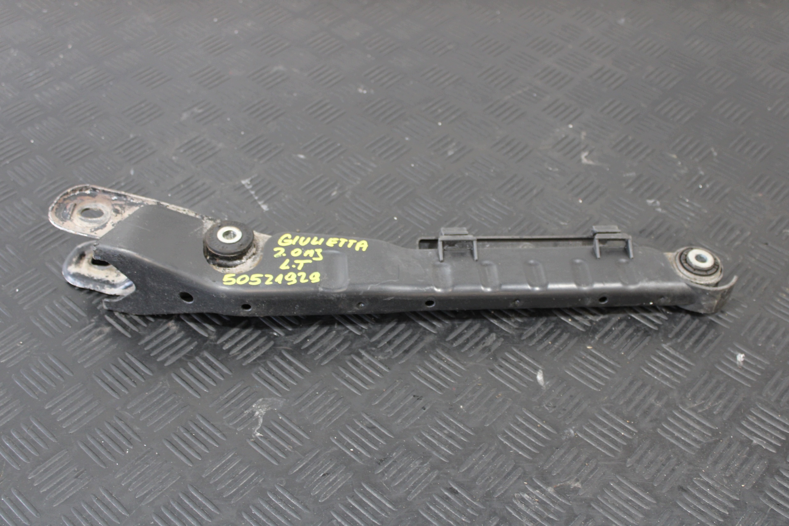 Querlenker links heck 50521929 ALFA ROMEO GIULIETTA 2.0MJ