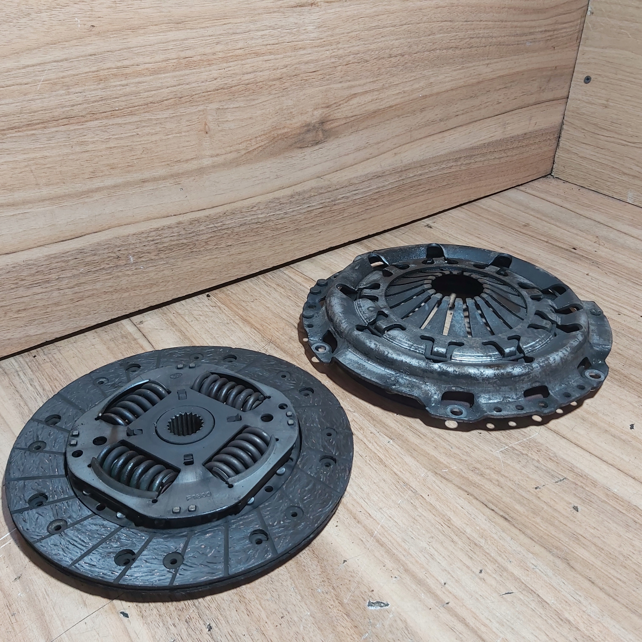 НАТИСКНИЙ ДИСК PUNTO II 1.3 MJET