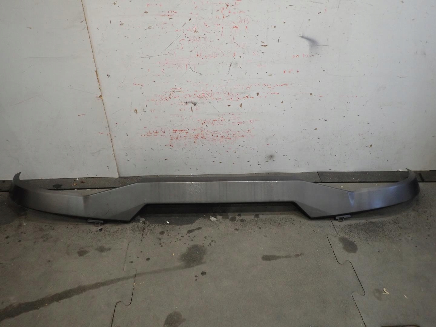 moulding grille RENAULT GAMA T RANGE 82275648