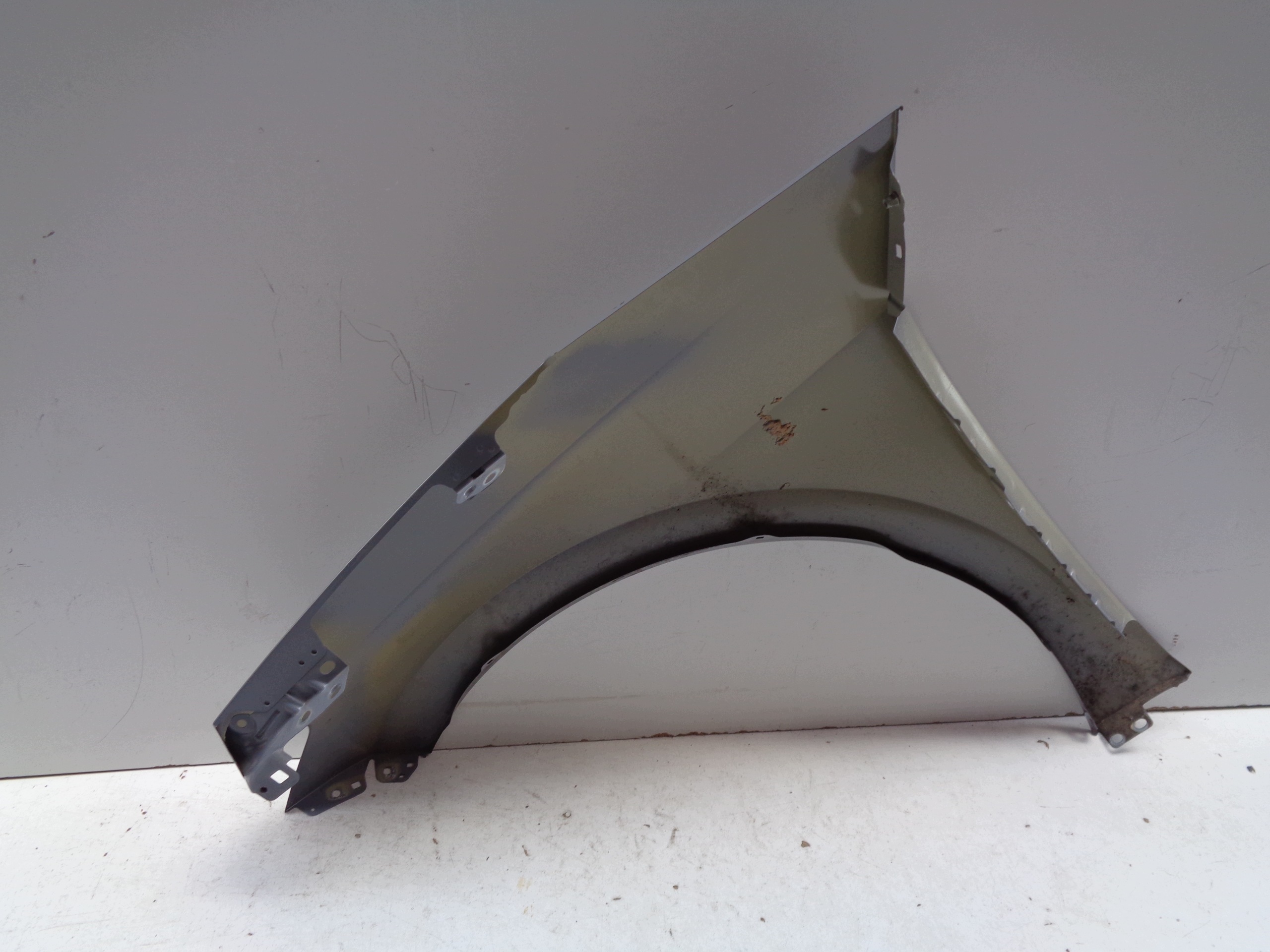 fender right front SEAT CUPRA BORN 10E 21- NR 53518