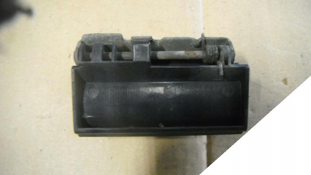 SPACE WAGON 98-02r KLAMKA KLAPY TYŁ