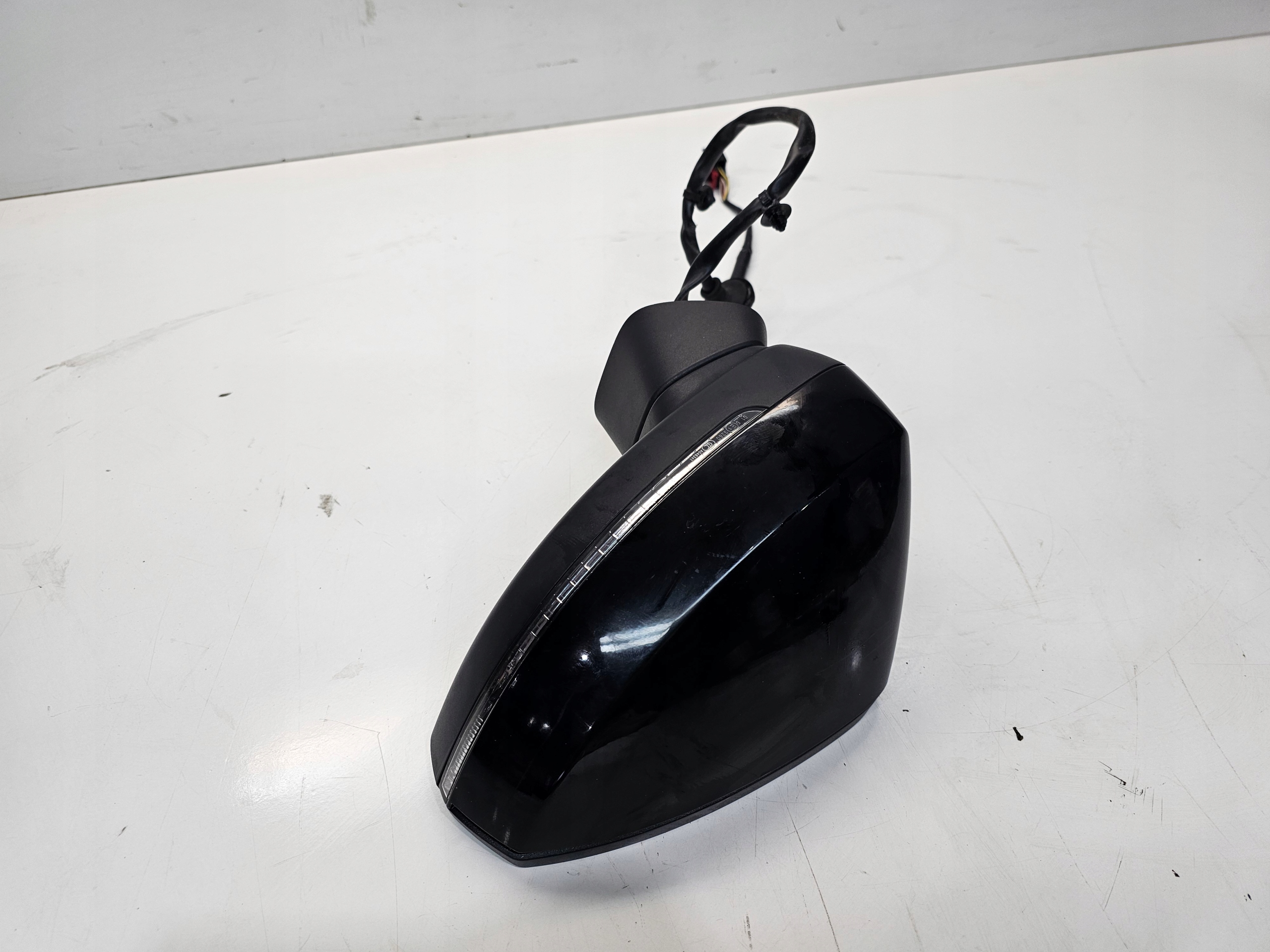 mirror exterior left AUDI A3 8V 8V3 LY9T 6-PIN UK