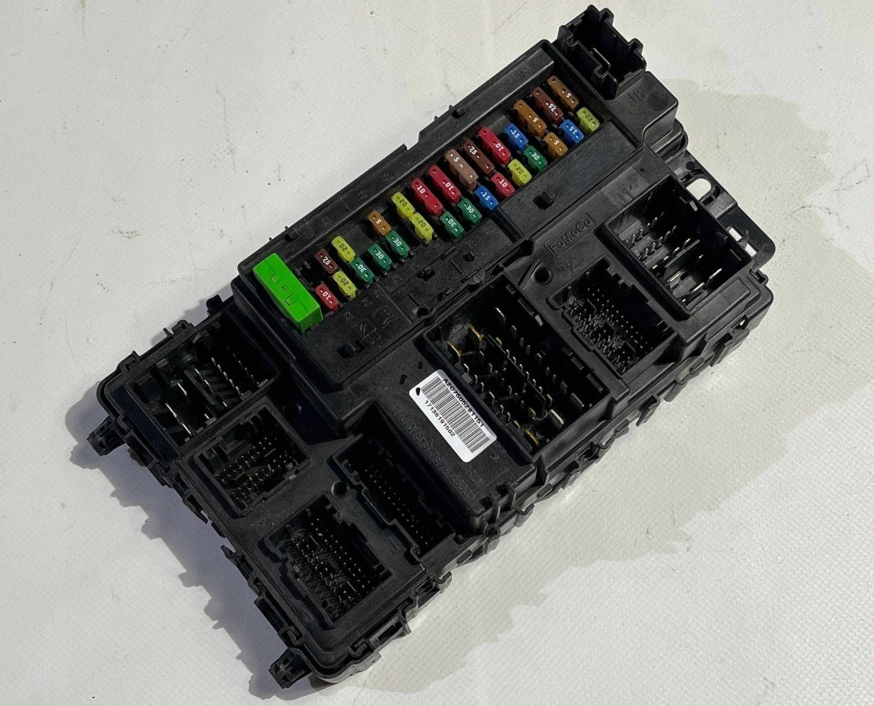 module nadwozia komfortu control unit fuses BCM Ford Explorer V 2016