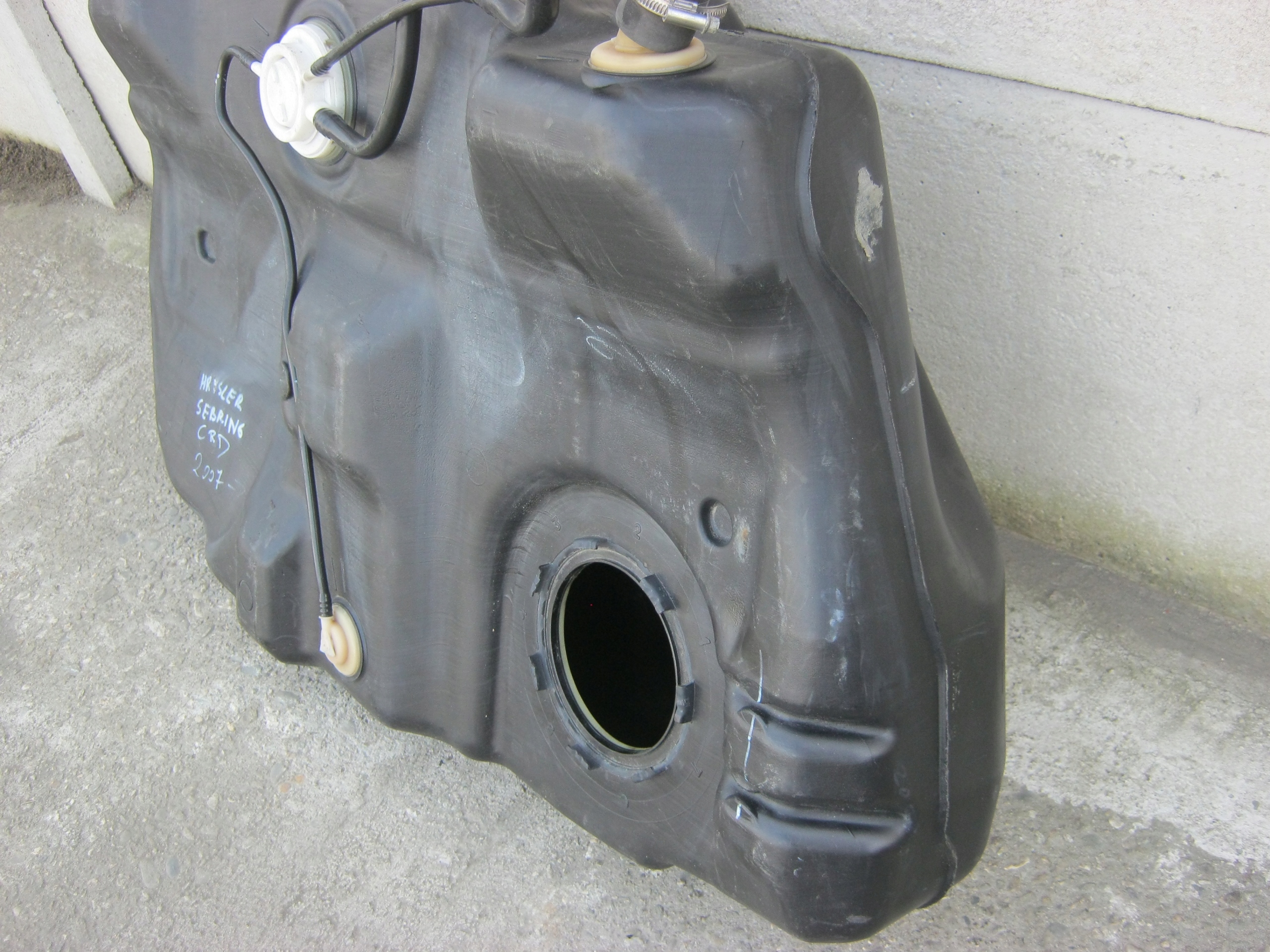 tank kraftstofftank CHRYSLER SEBRING III 2.0